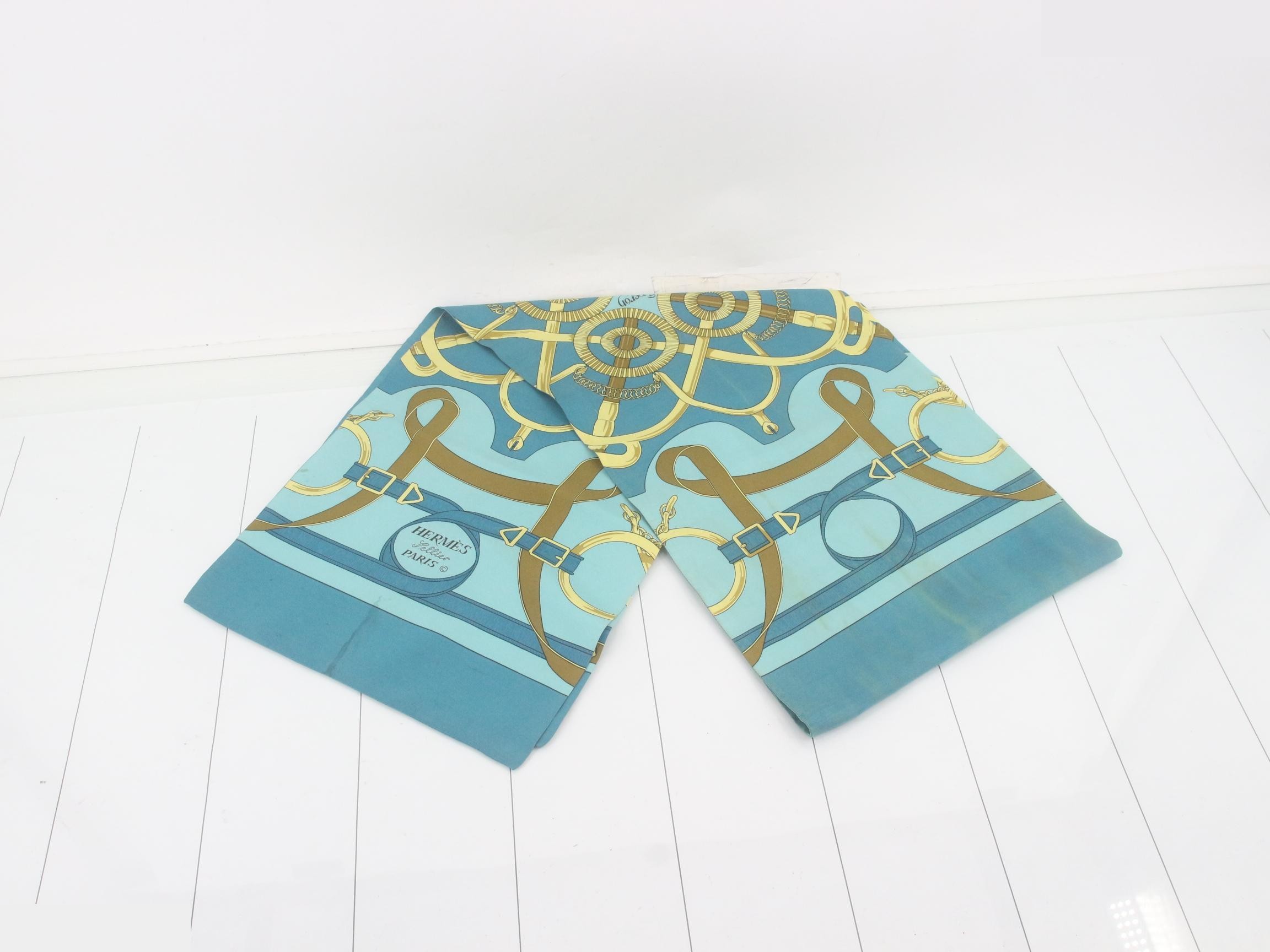 Hermès scarf, Apron d'Or (Golden Spur) — view 3