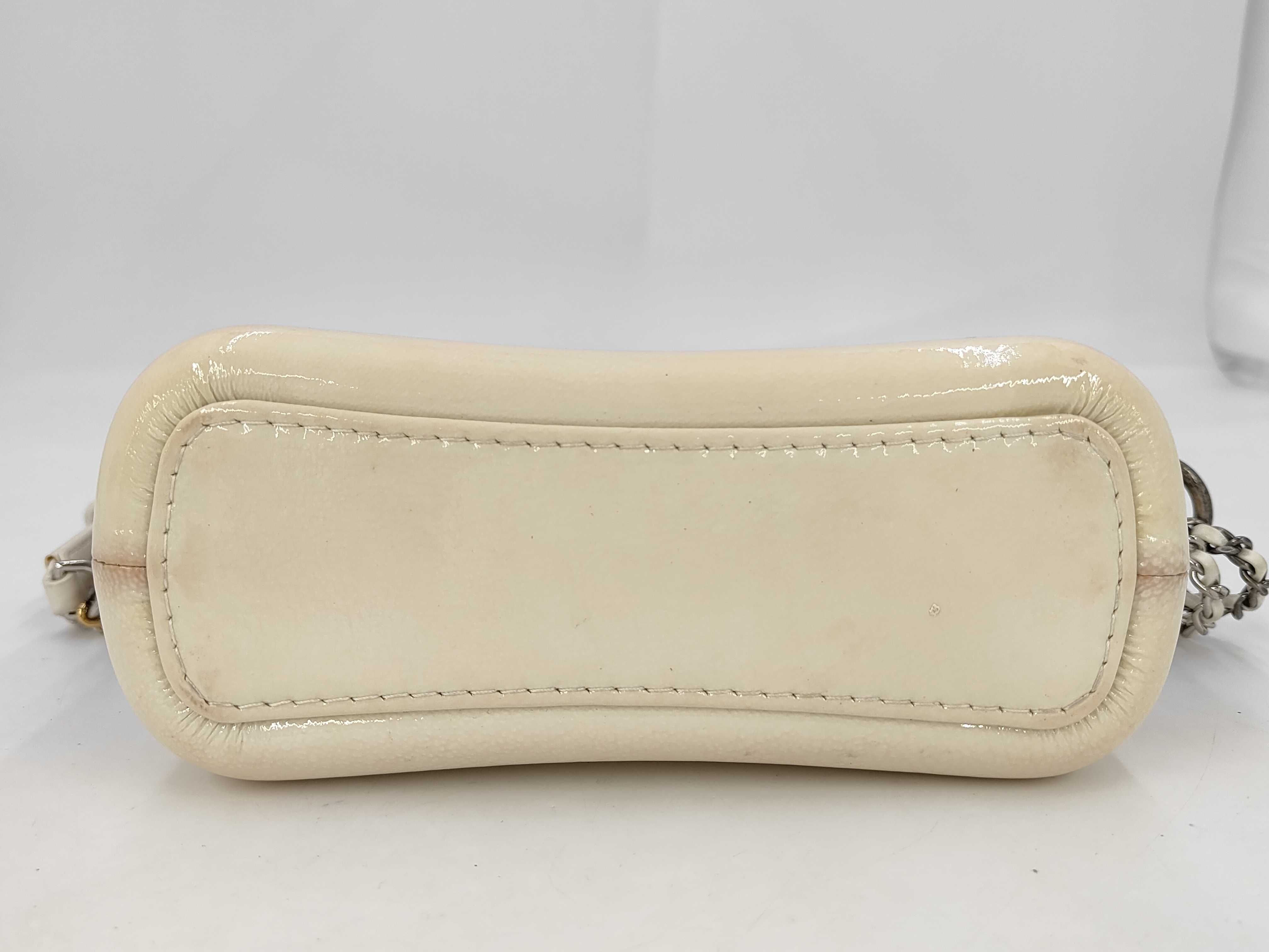 Gabrielle de Chanel Small Hobo Chain Shoulder Bag — view 4