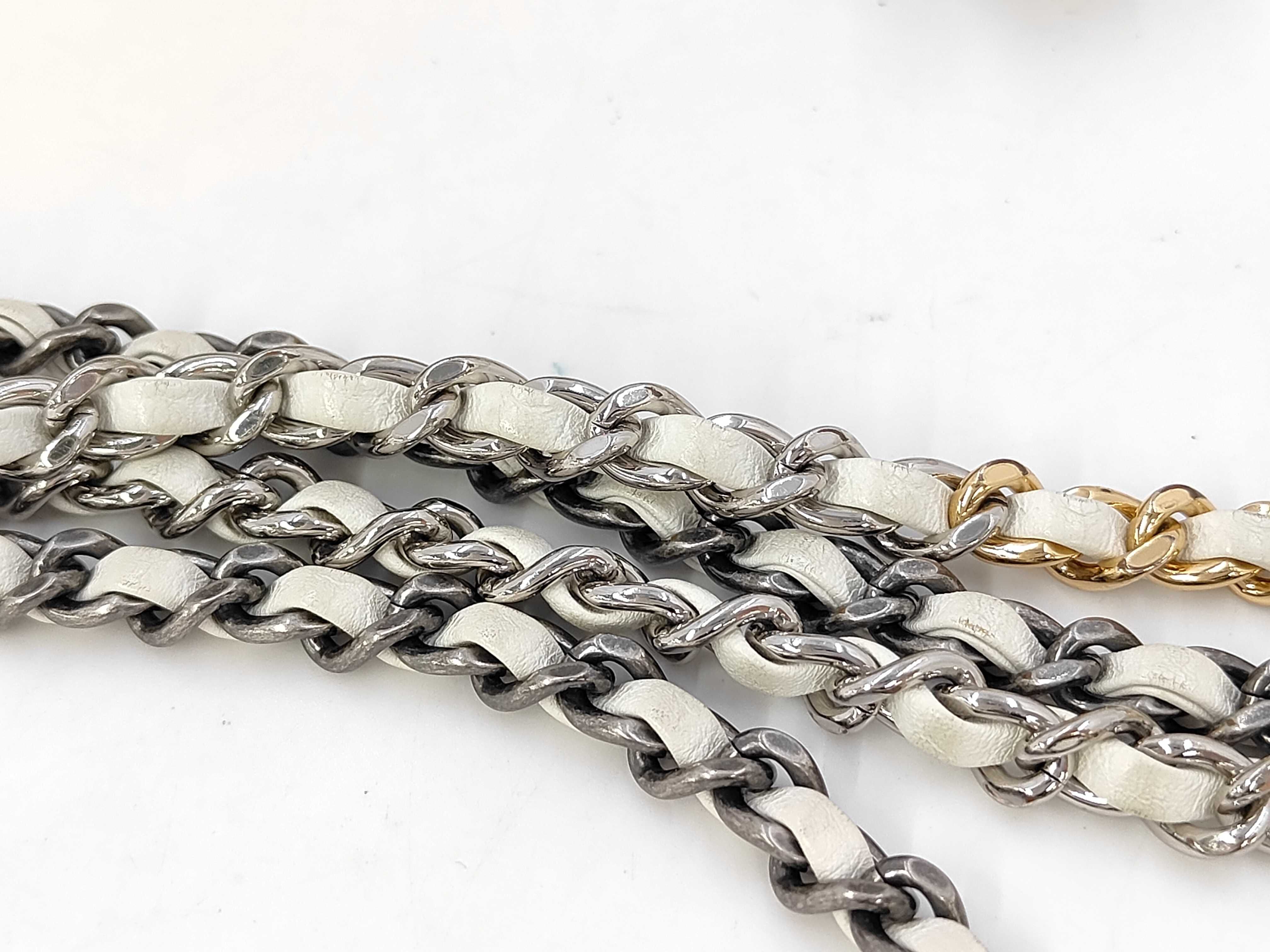 Gabrielle de Chanel Small Hobo Chain Shoulder Bag — view 6