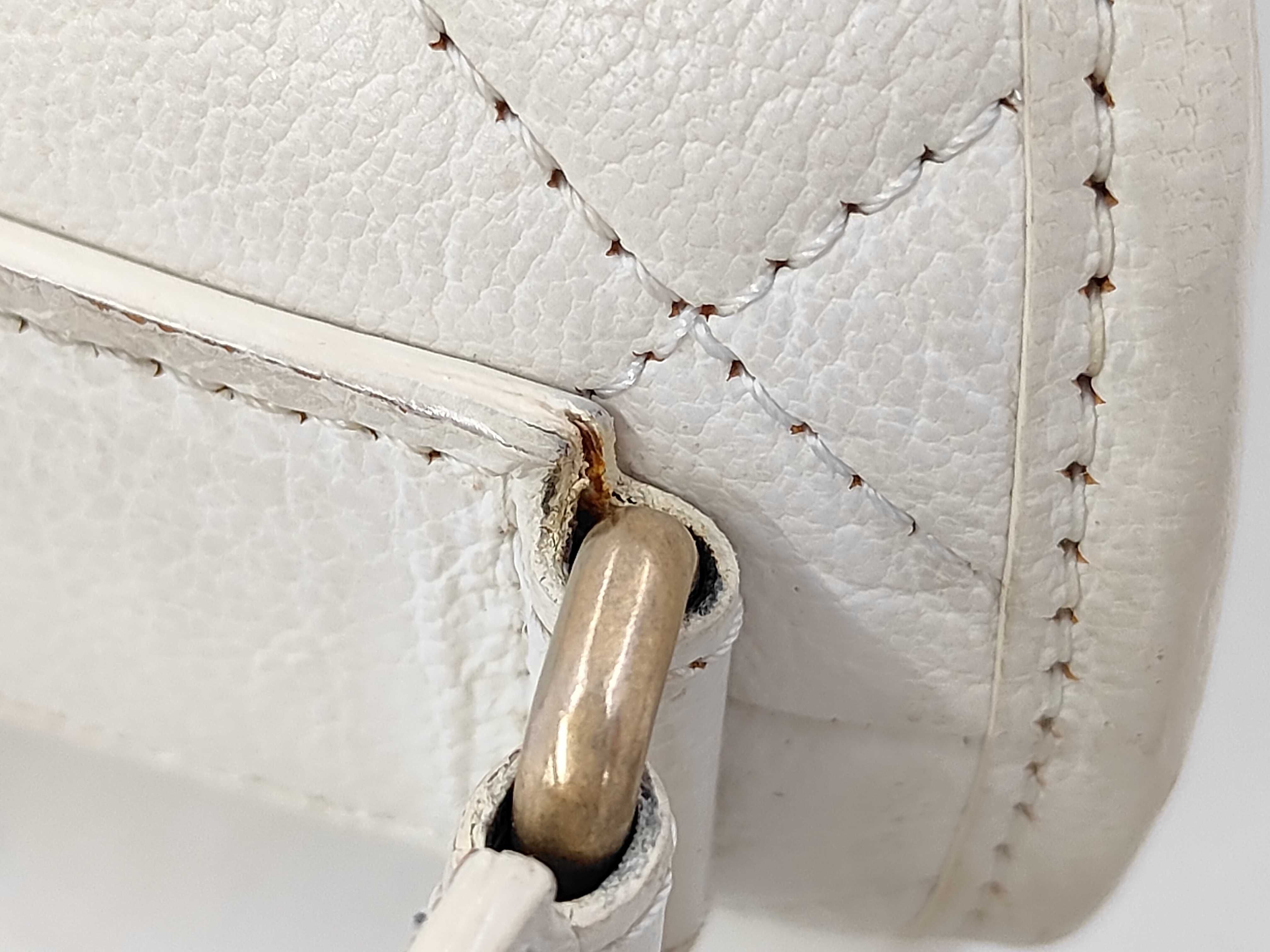 Gabrielle de Chanel Small Hobo Chain Shoulder Bag — view 7