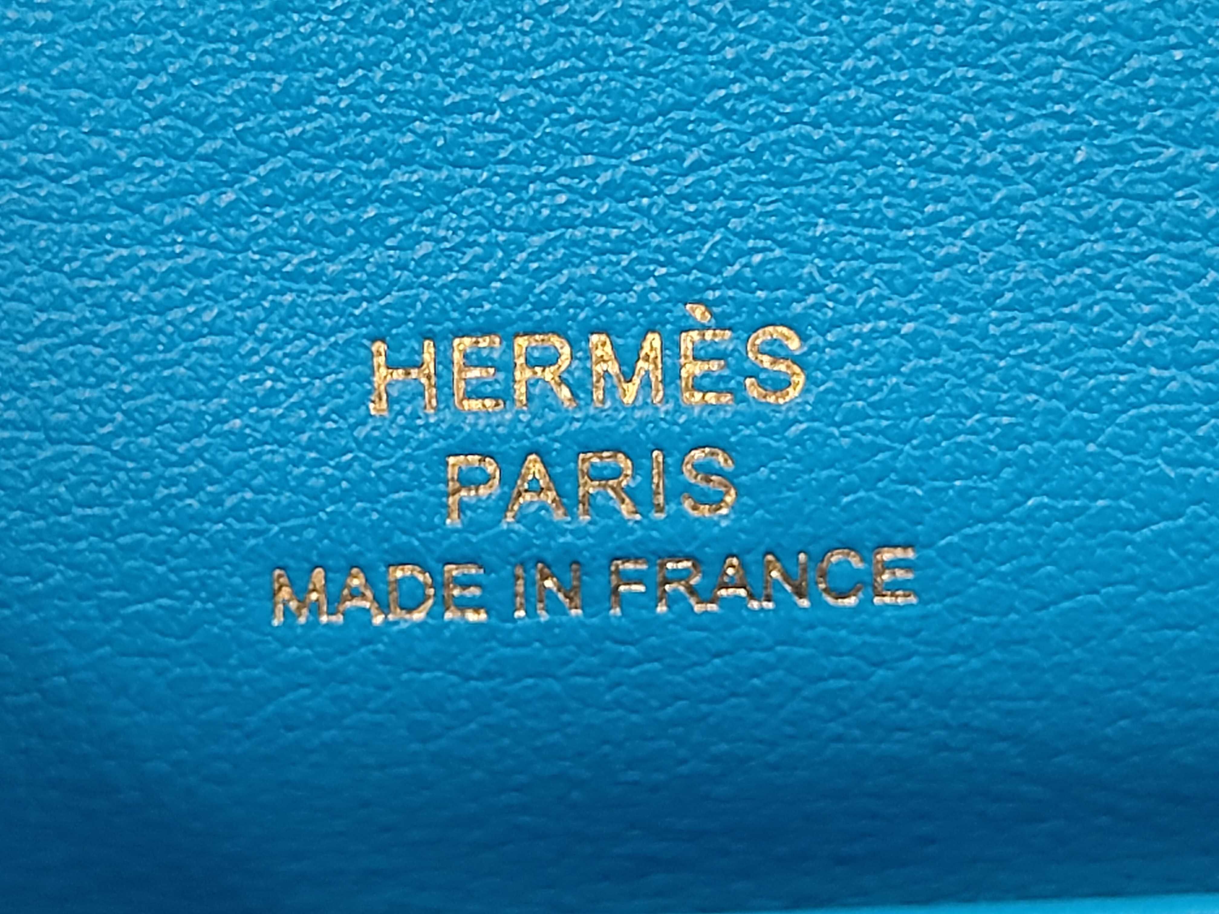 Pochette Kelly bag, blue with gold hardware, Y stamp. — view 11