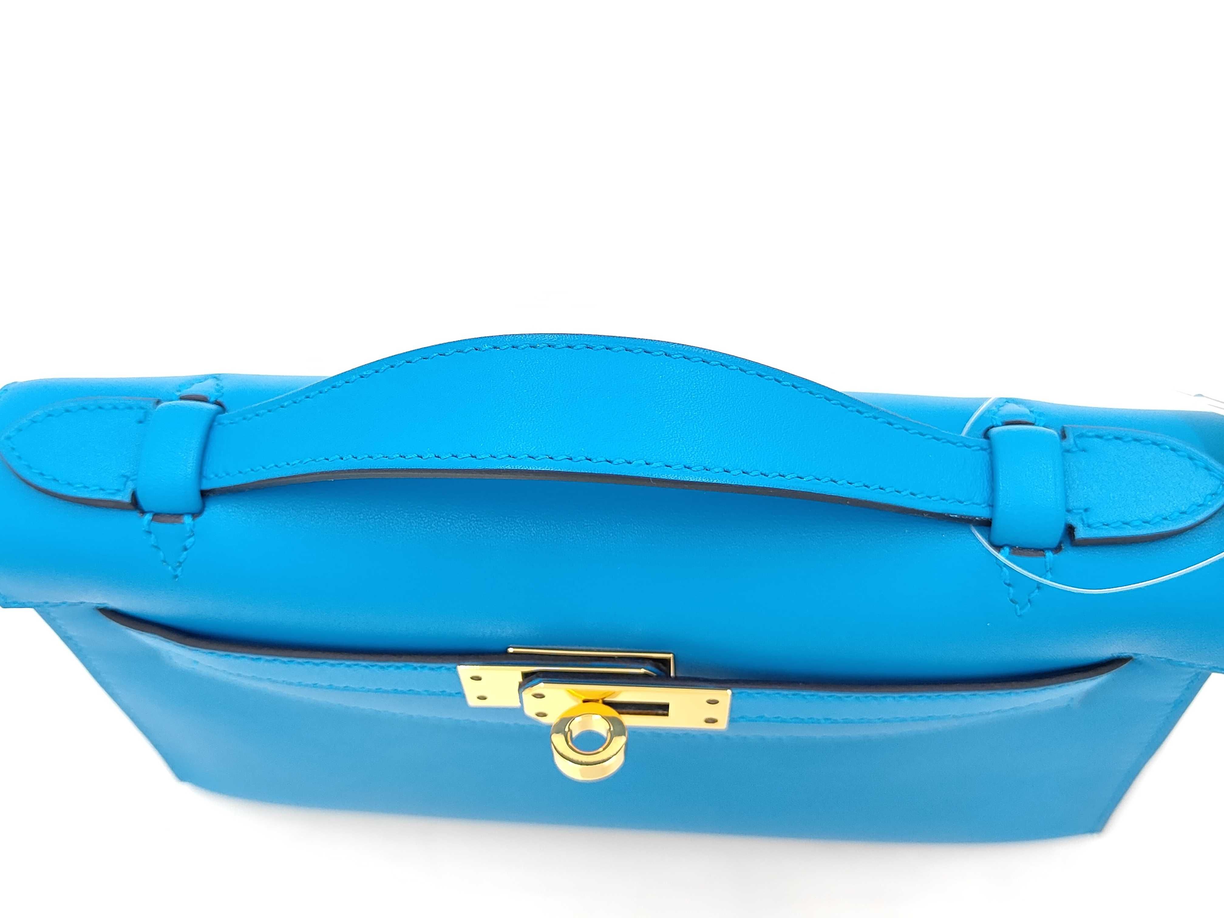 Pochette Kelly bag, blue with gold hardware, Y stamp. — view 5