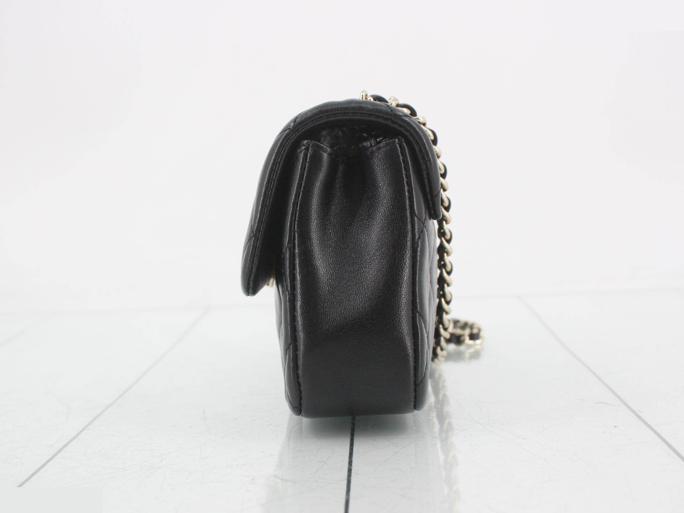Matelassé Chain Shoulder Bag, Black, Gold Hardware, C75GE1PC — view 3