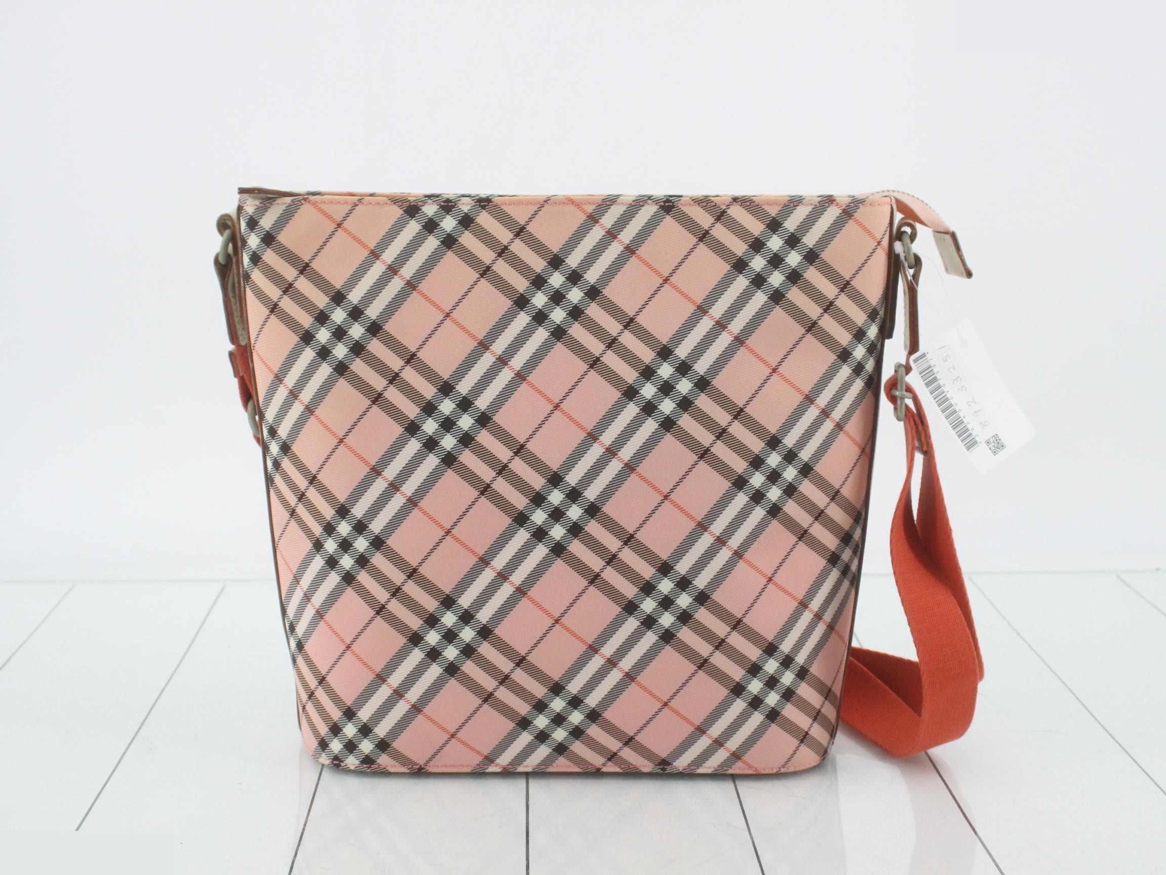 Other lines: Bags and shoulder bags