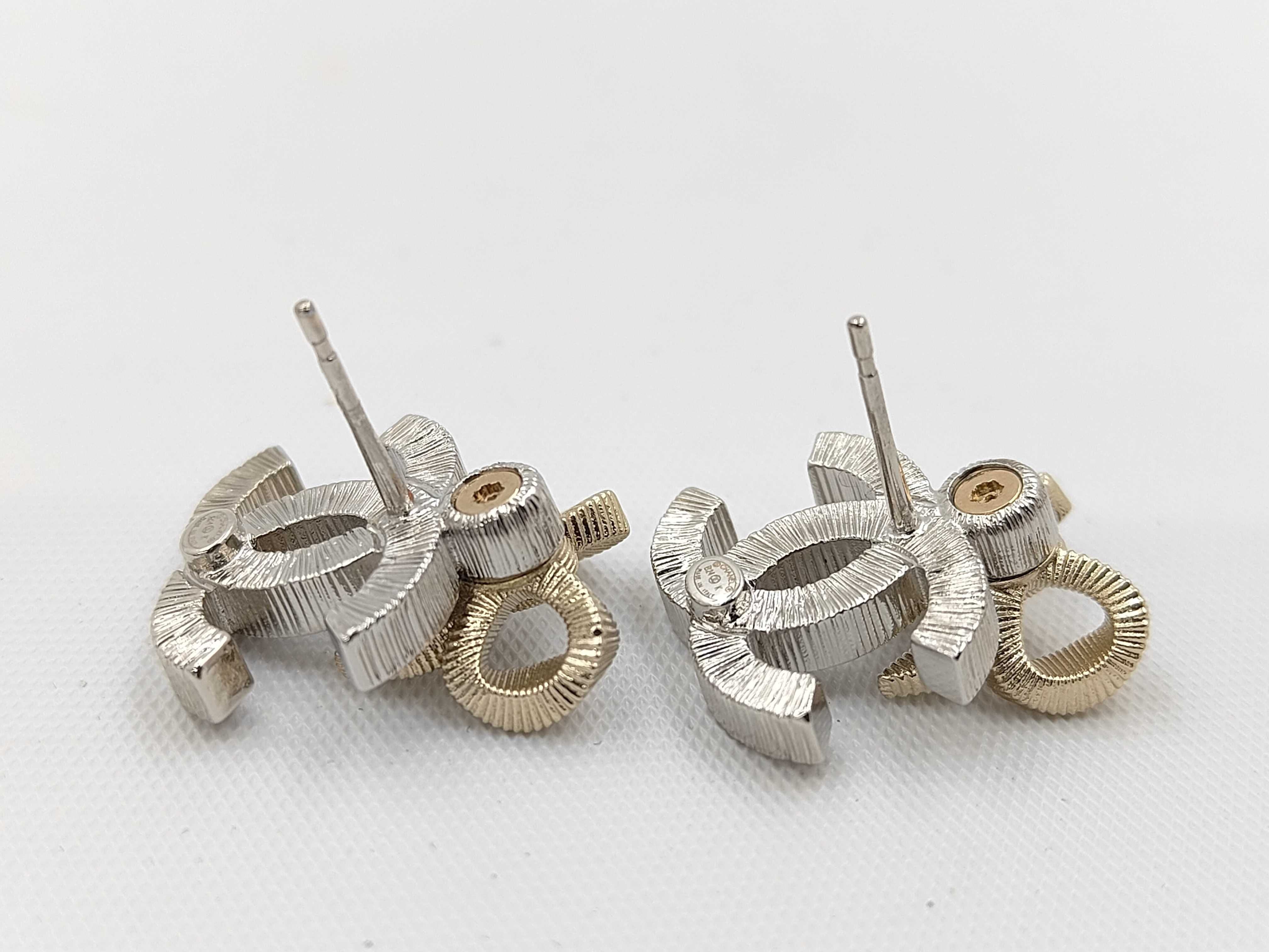 earrings — view 4