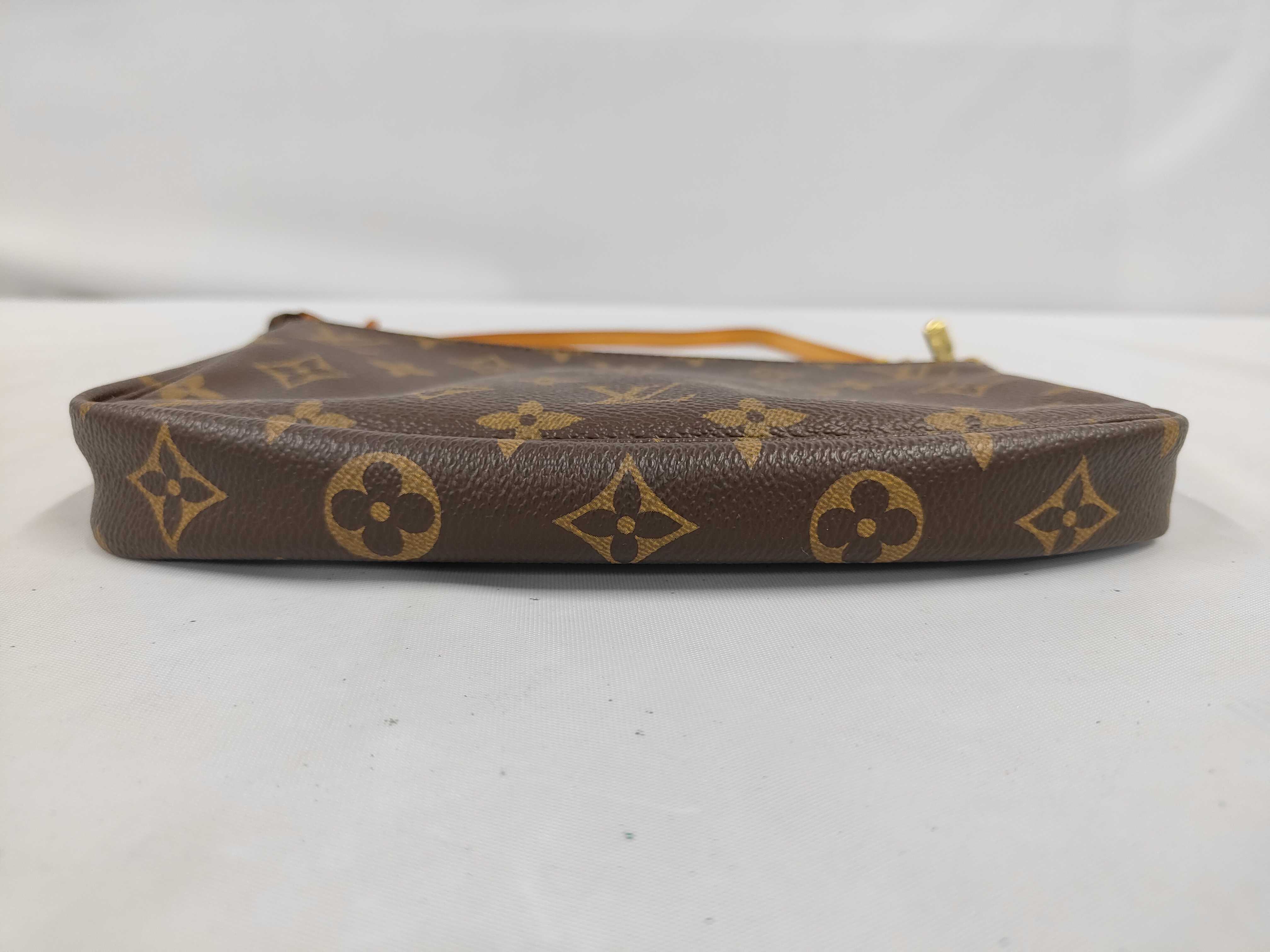 M51980 Pochette Accessoires Monogram Pouch Handbag — view 3
