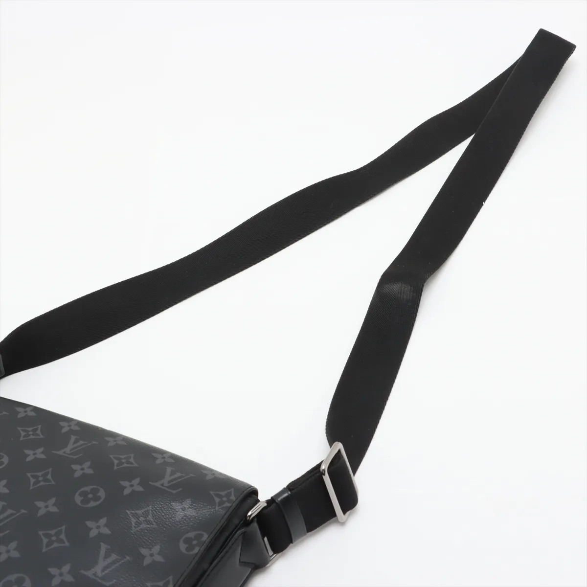 Monogram Eclipse District PM M45272 CA3198 Black — view 5