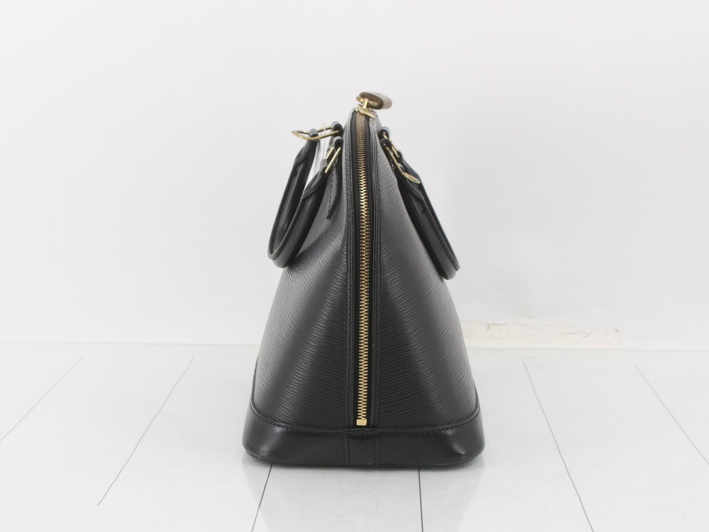 Alma Noir — view 3