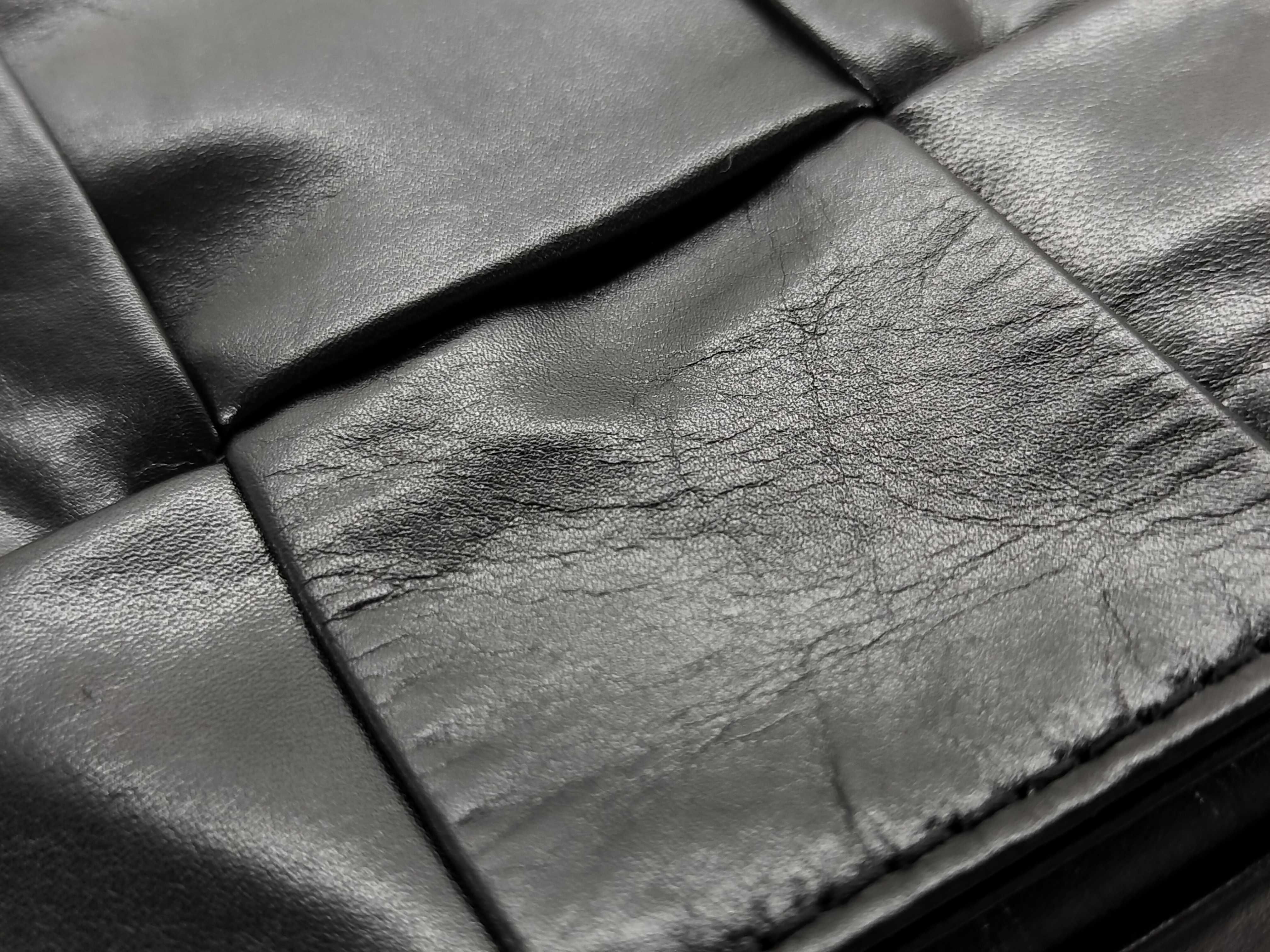 Intrecciato Maxi Intrecciato Leather Body Bag Black Waist Bag — view 13