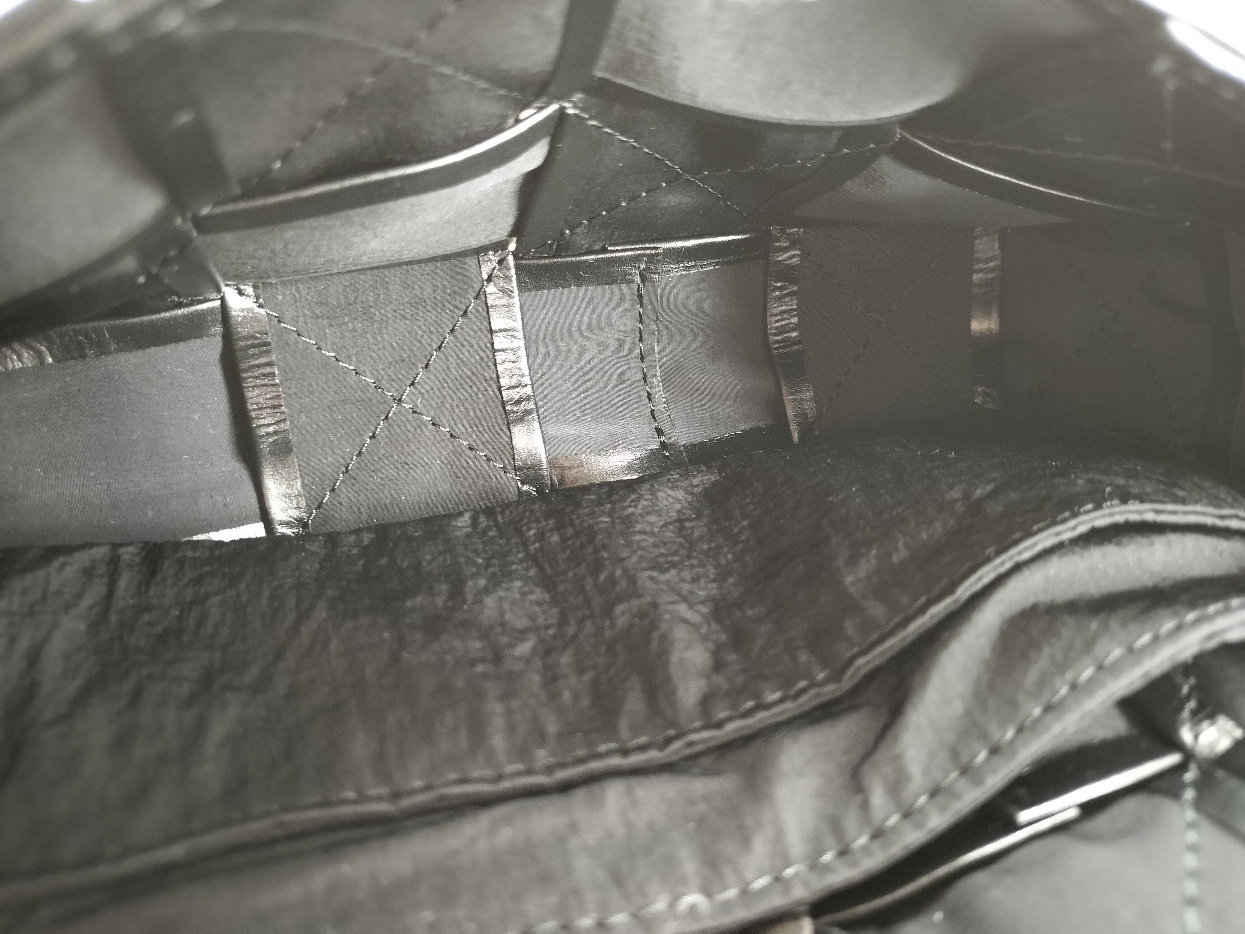 Intrecciato Maxi Intrecciato Leather Body Bag Black Waist Bag — view 10