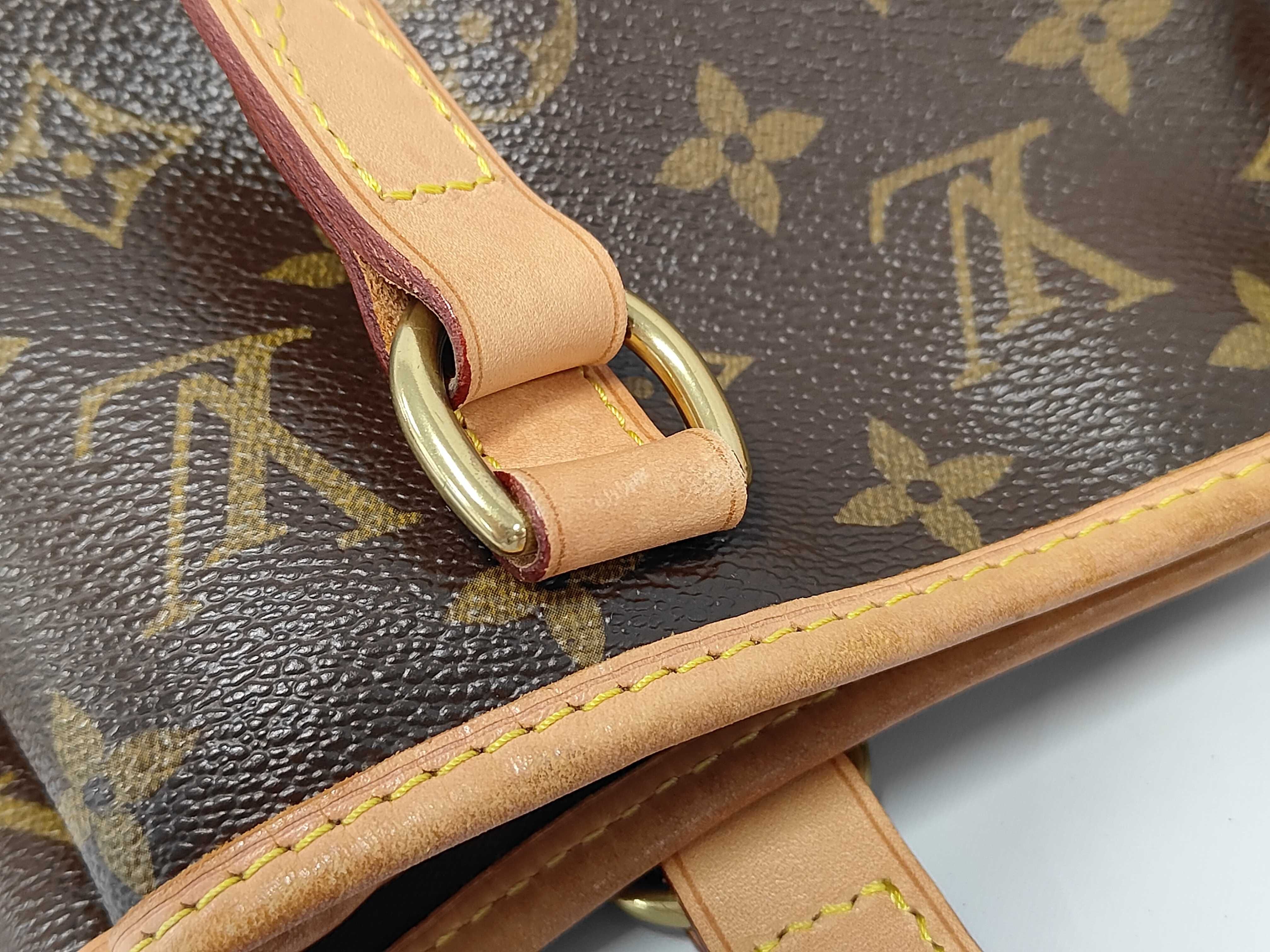LV Monogram Batignolles M51156 VI0016 Bag — view 7
