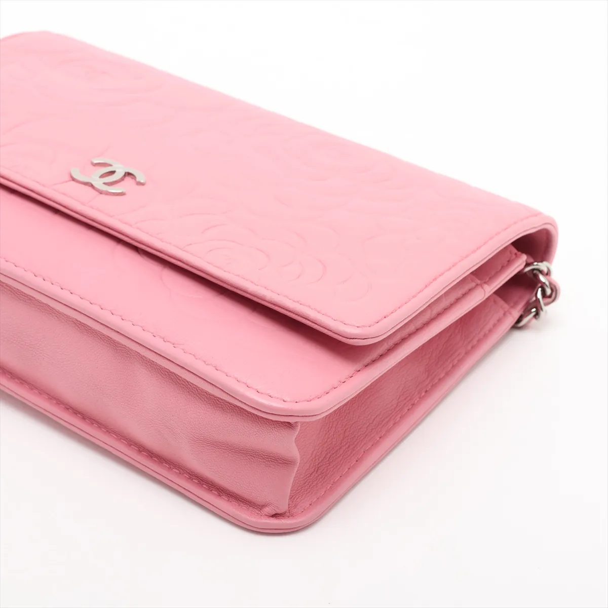 Camellia Lambskin Chain Wallet, Pink, Silver Hardware, 14606699, Serial Number 14 — view 3