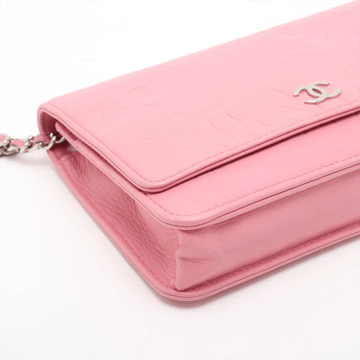 Camellia Lambskin Chain Wallet, Pink, Silver Hardware, 14606699, Serial Number 14 — view 4