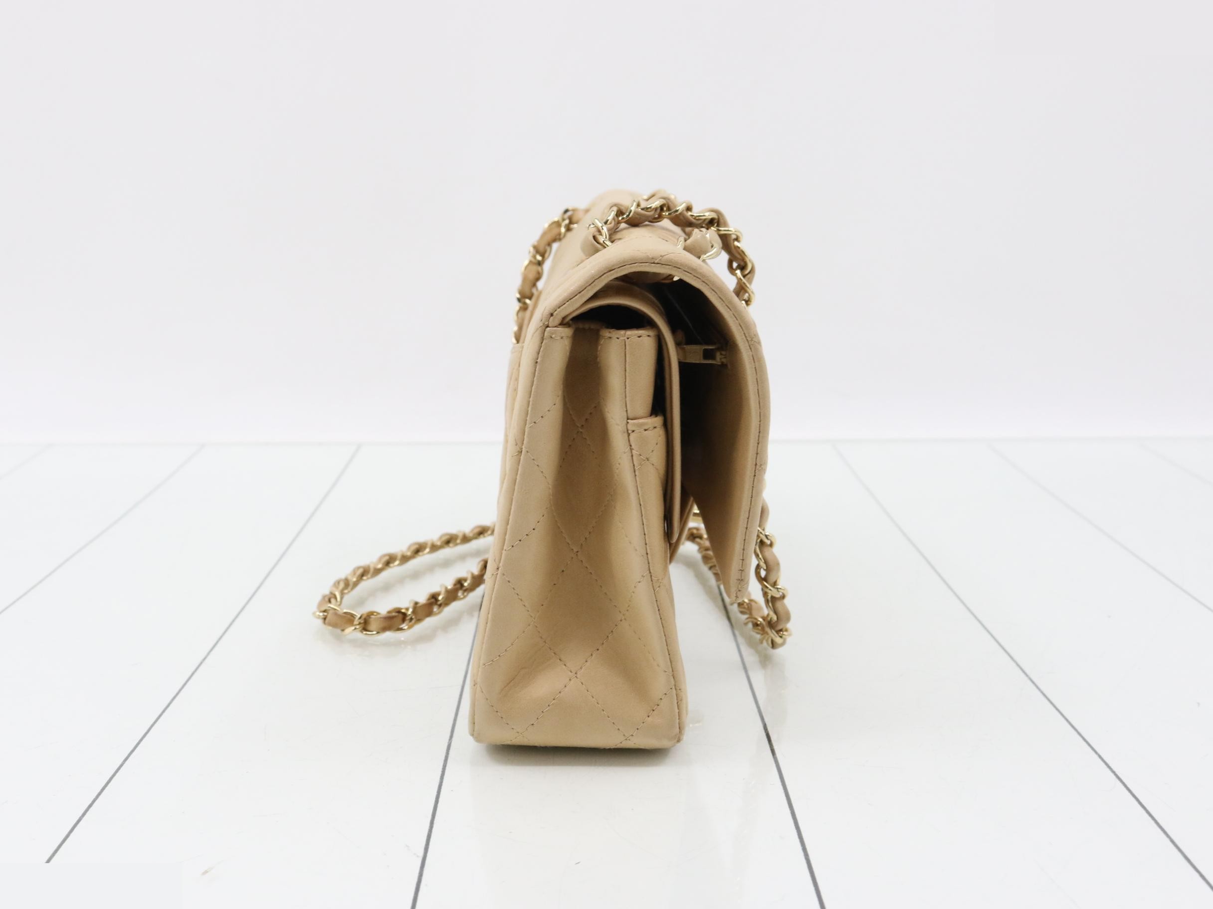 Matelassé chain shoulder bag — view 4