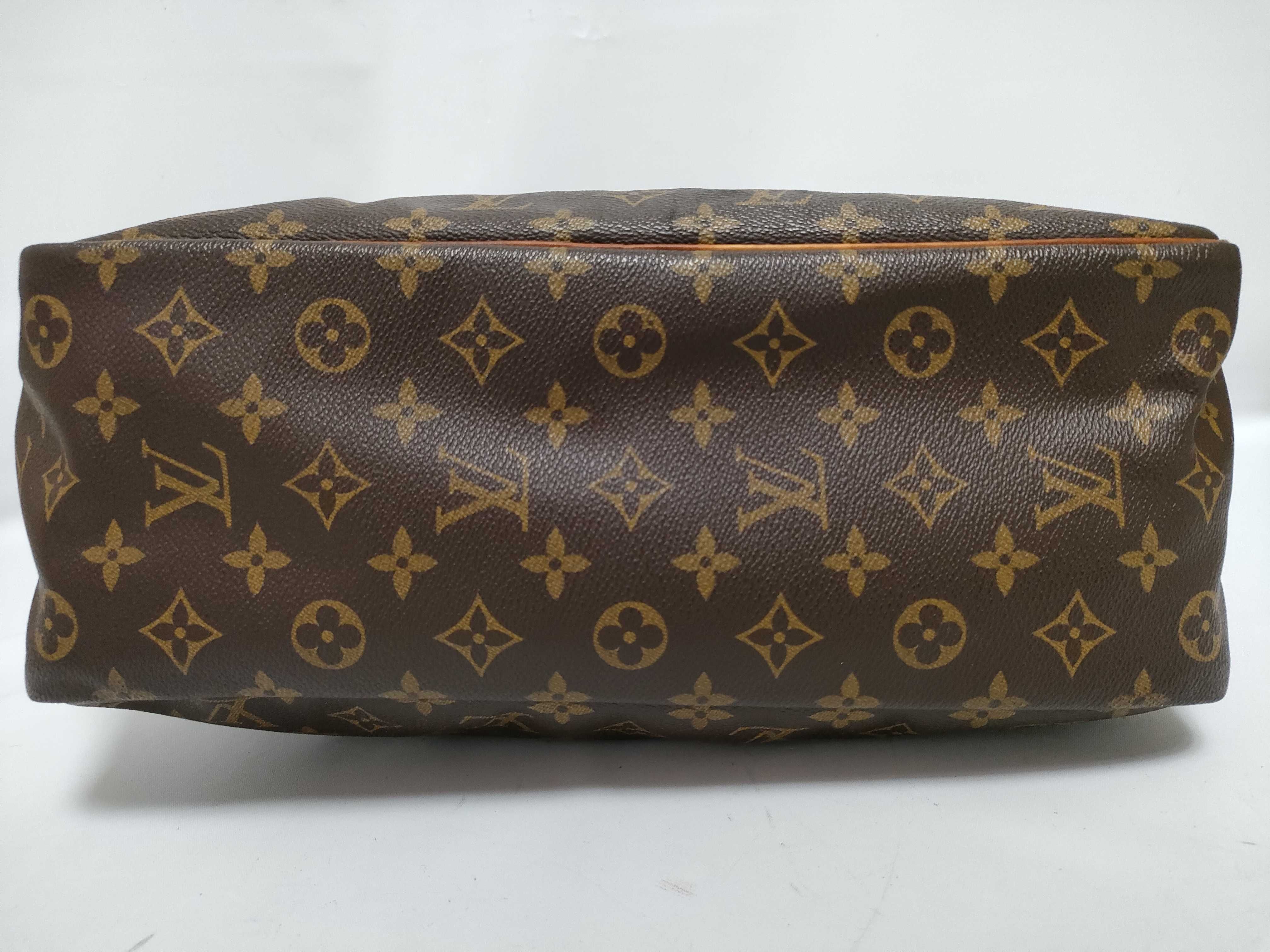 Monogram Louis Vuitton Handbag — view 3