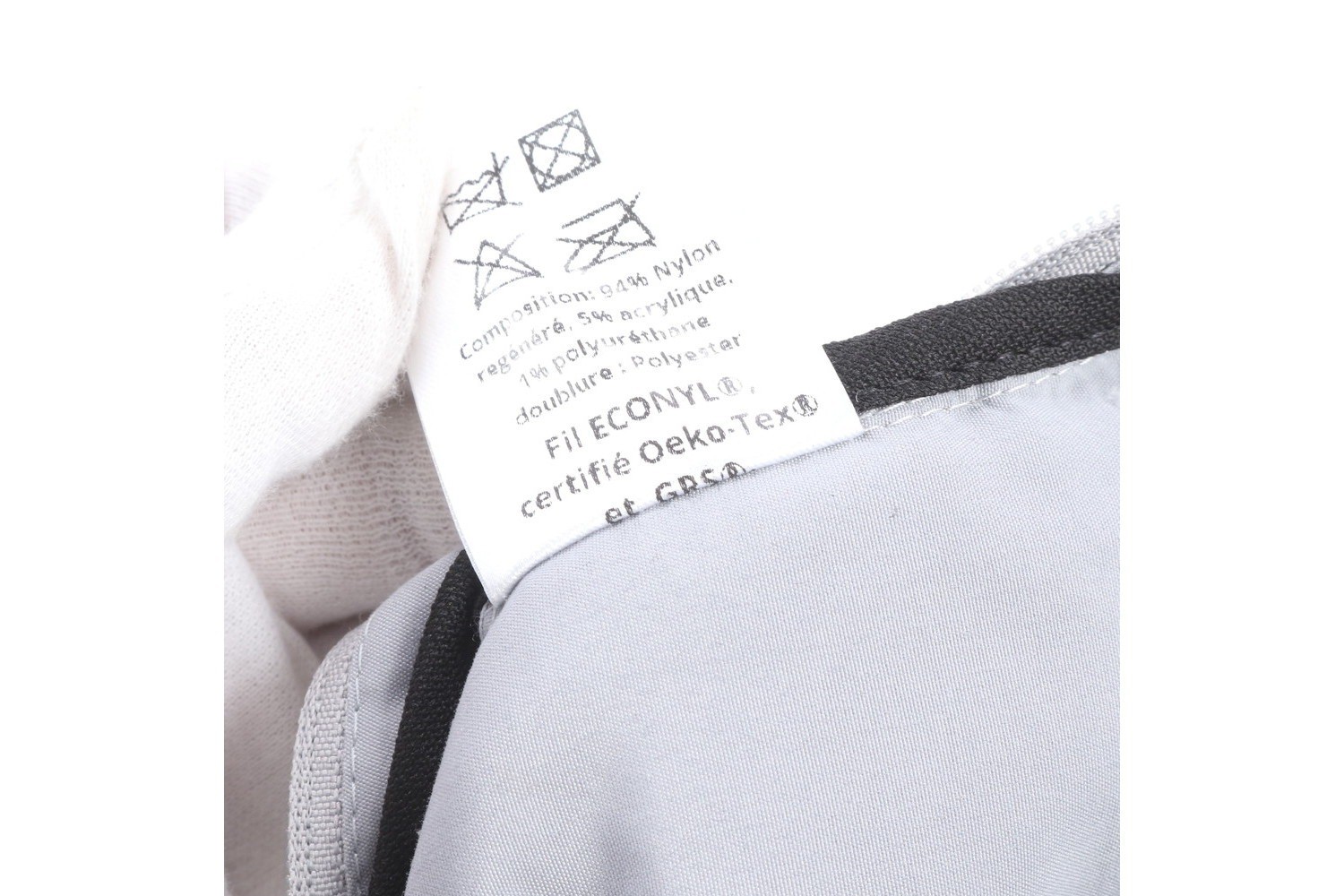 Fondation Museum Limited Edition 2-Way Body Bag (Crossbody Bag) — view 11
