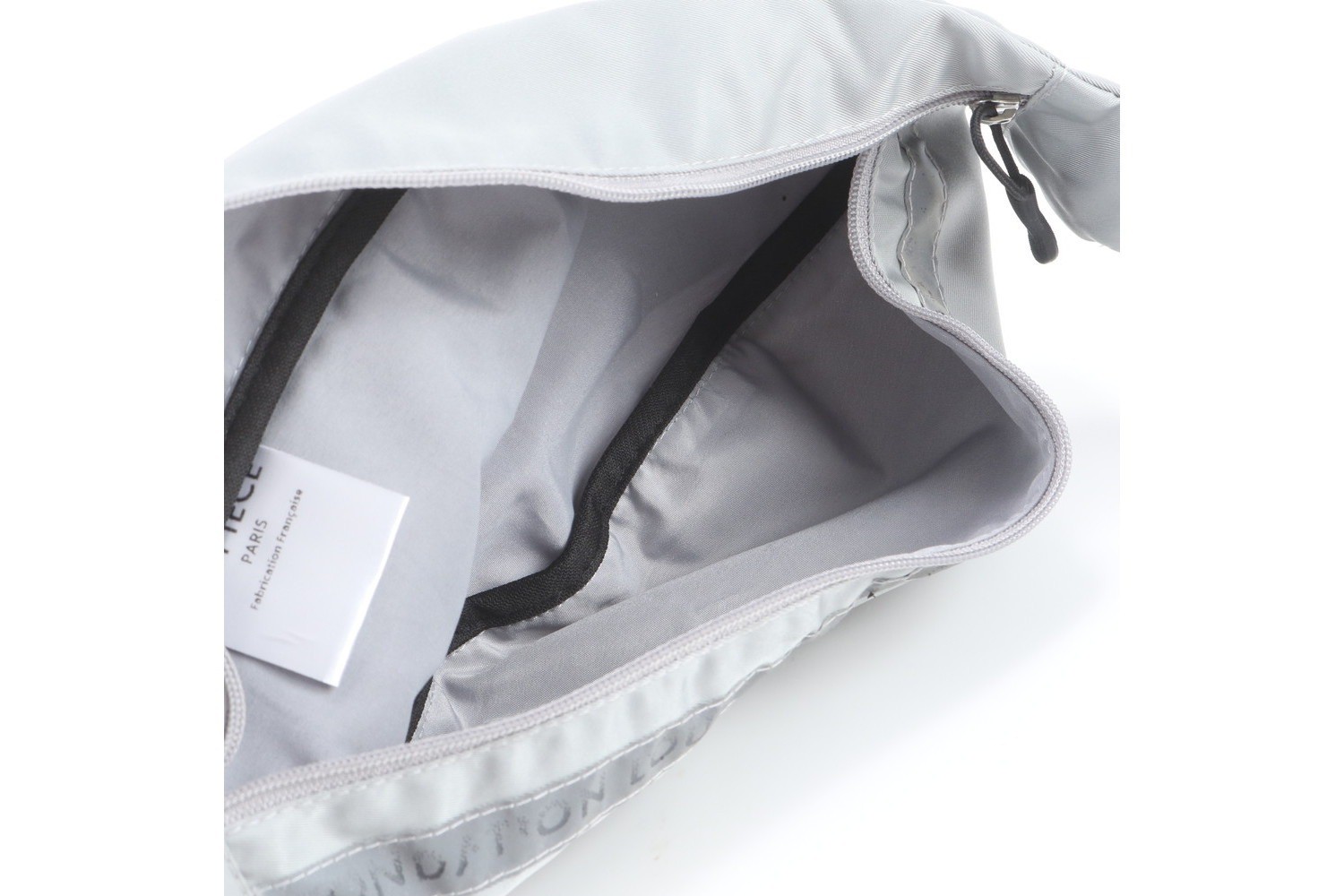 Fondation Museum Limited Edition 2-Way Body Bag (Crossbody Bag) — view 9