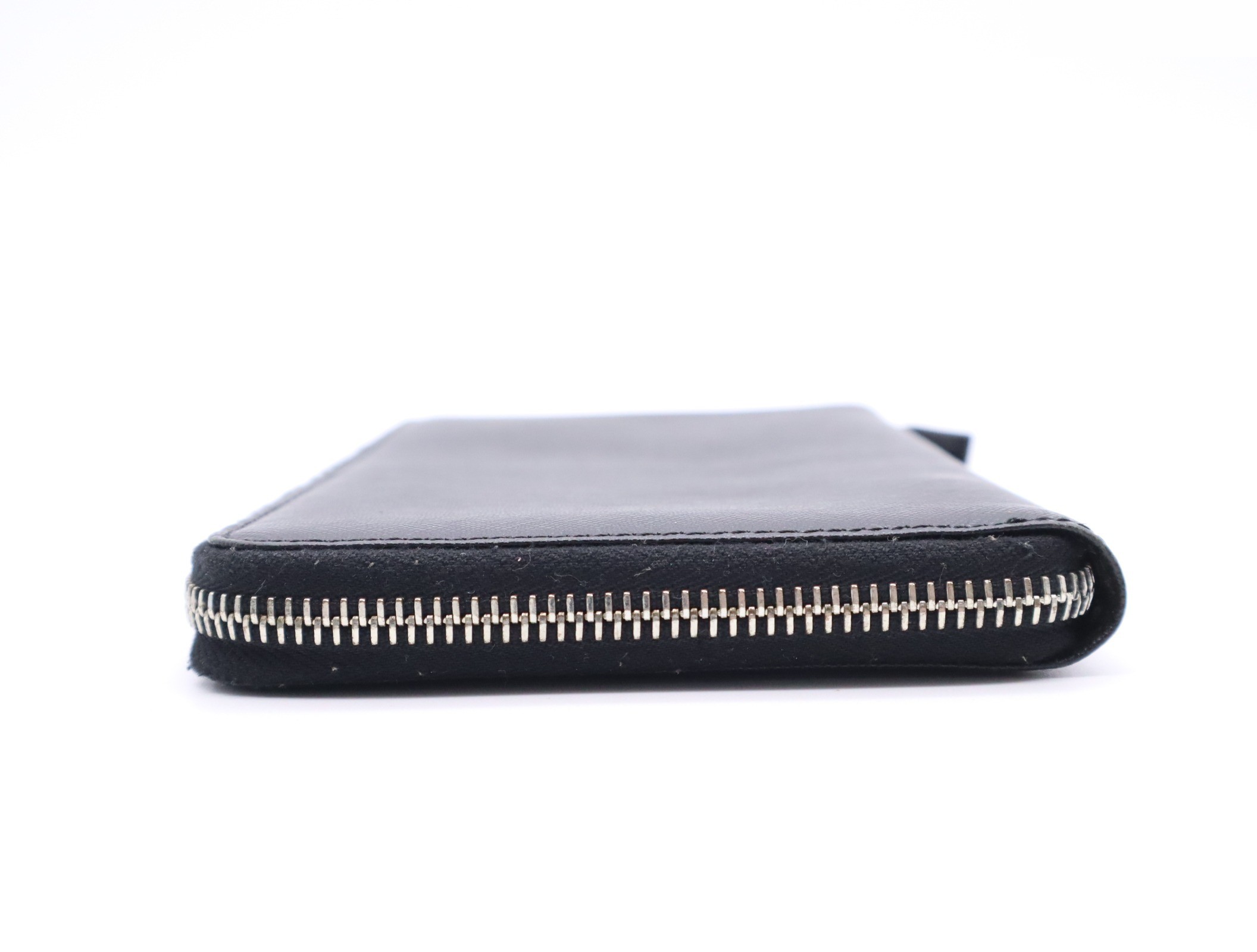 Saffiano leather round zipper long wallet, black — view 3