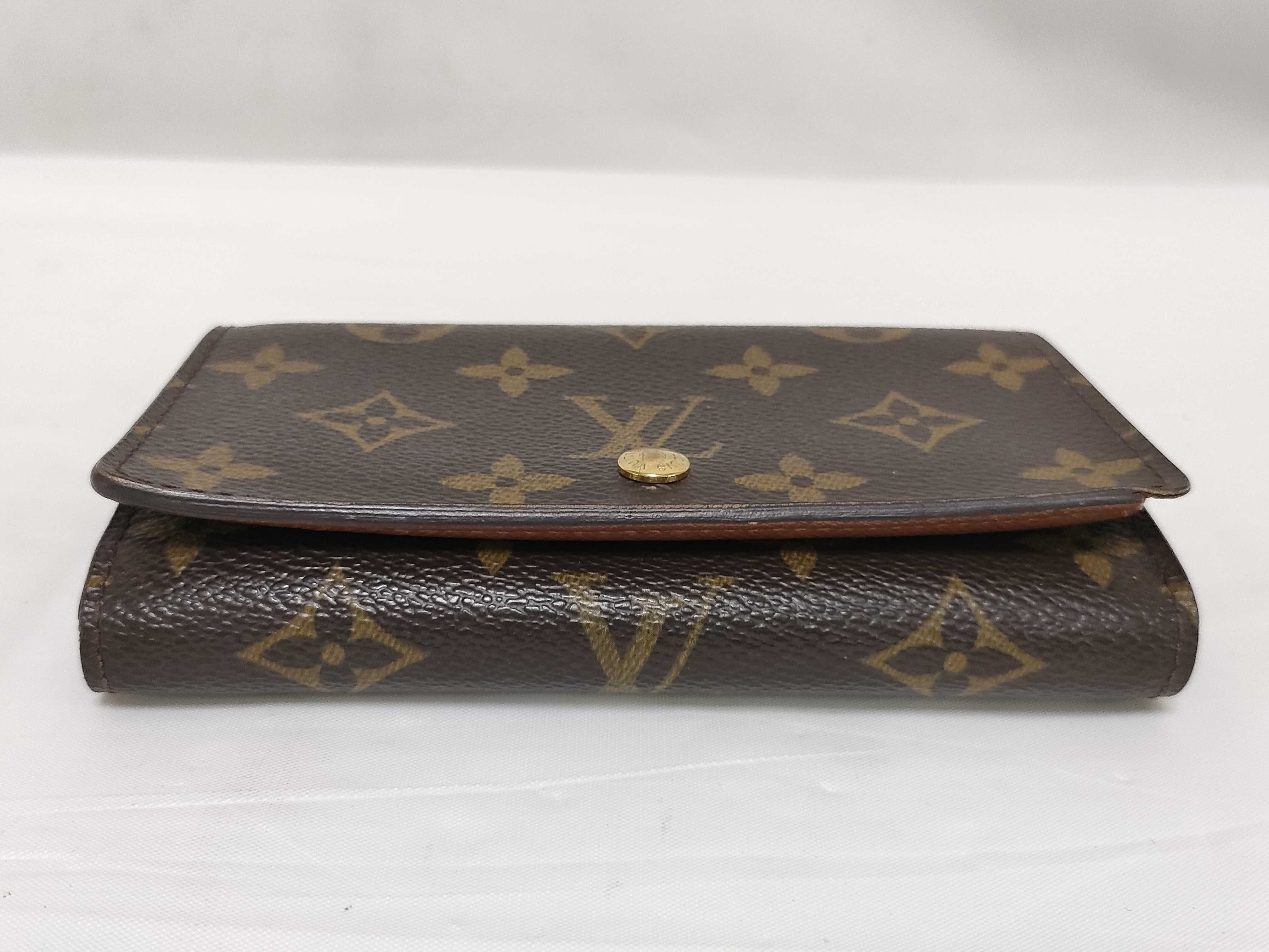 Monogram Portefeuille Trésor Wallet — view 3