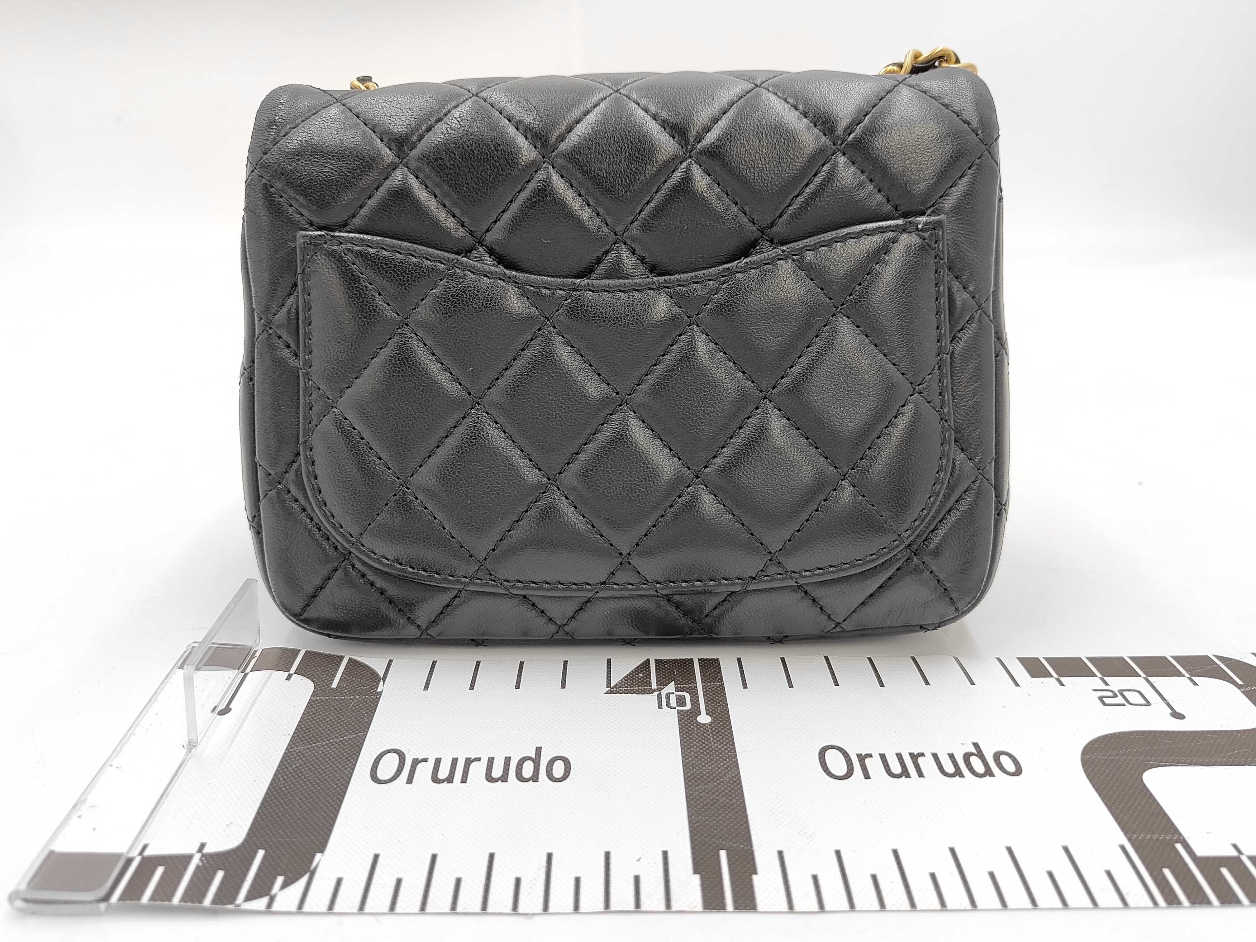 CLASSIC FLAP Black Matelassé Calfskin Square Fat Shoulder Bag — view 2