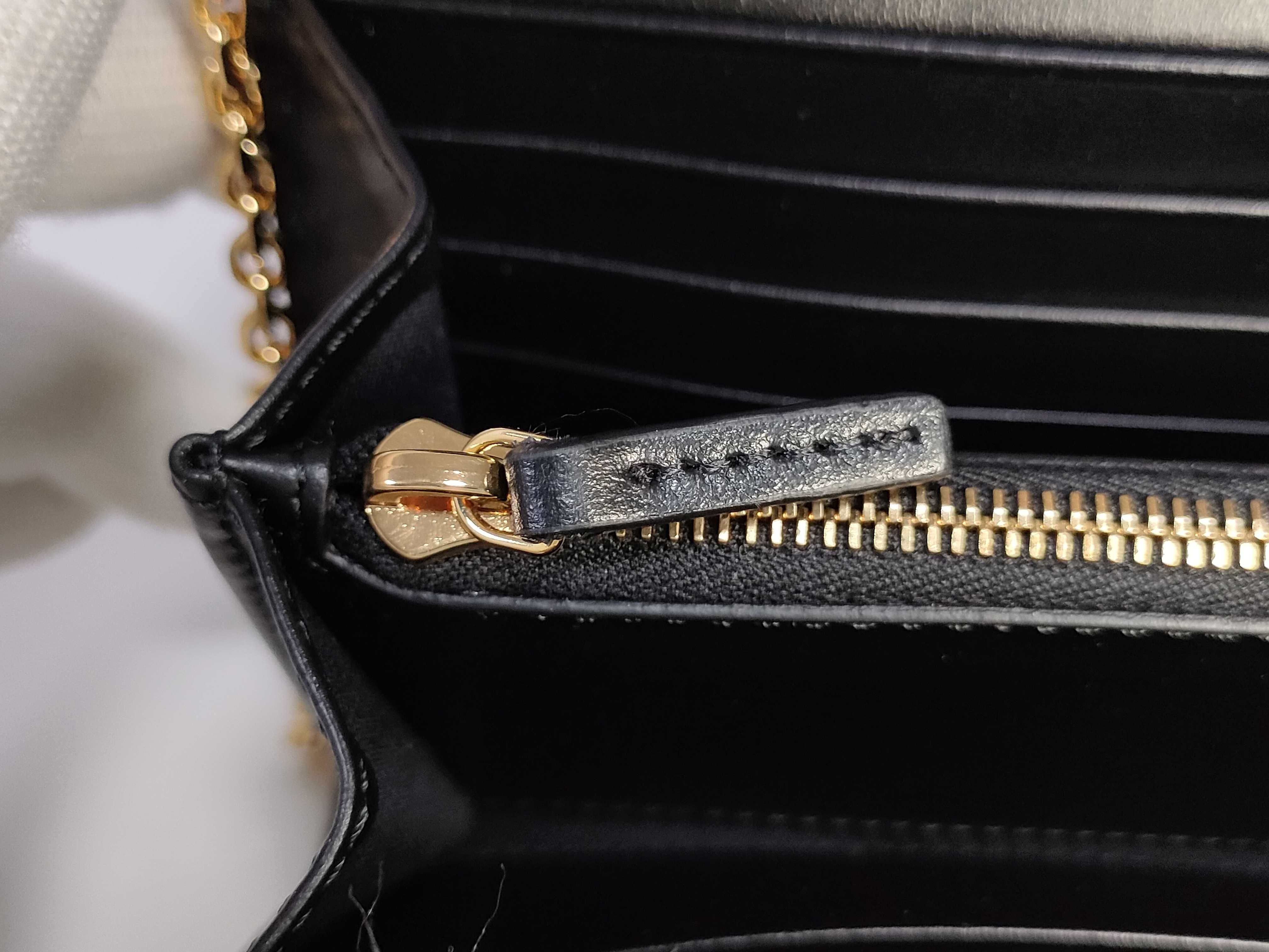 FF Diamond Chain Wallet (with protective seal) — view 11
