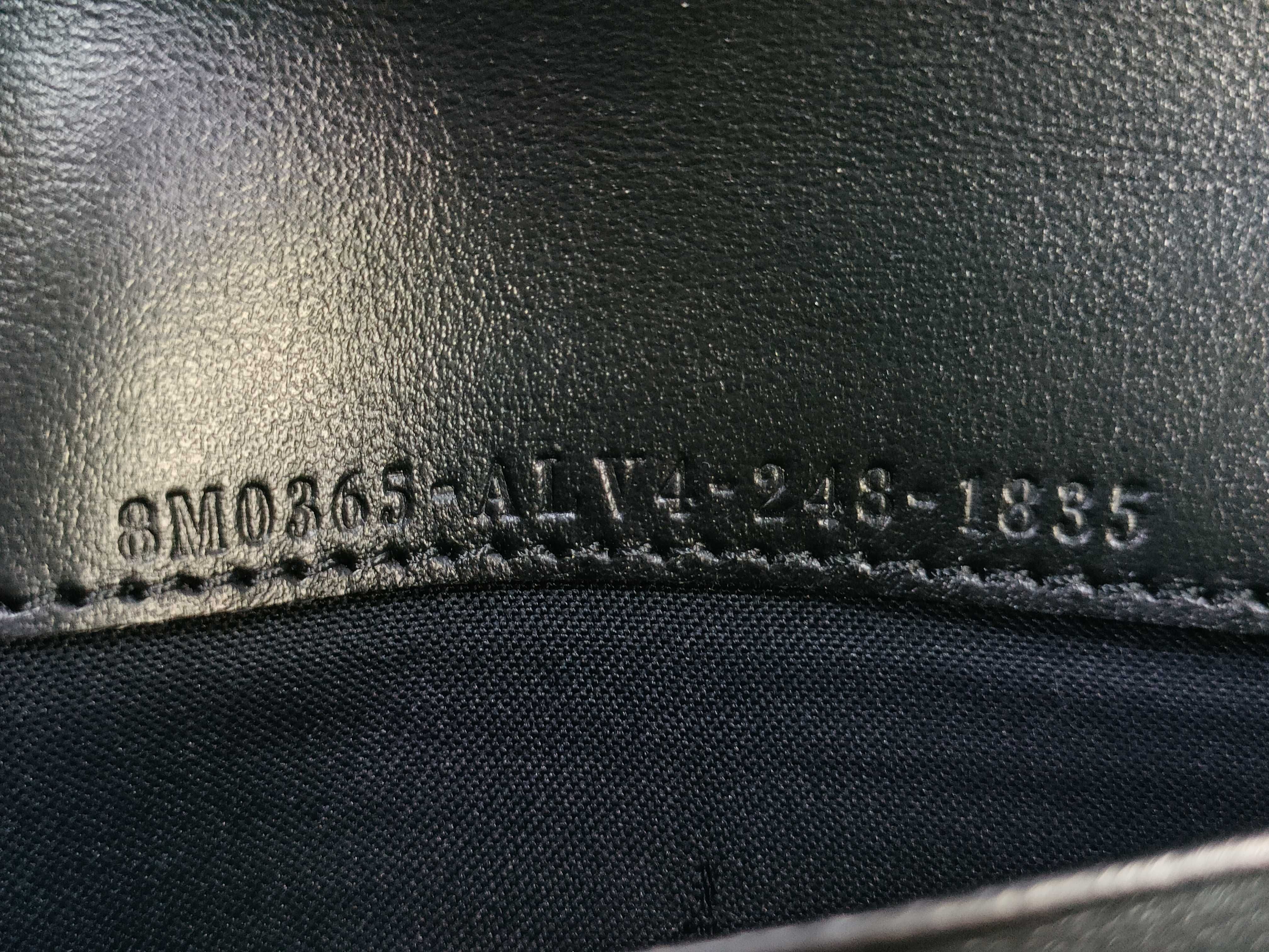 FF Diamond Chain Wallet (with protective seal) — view 13