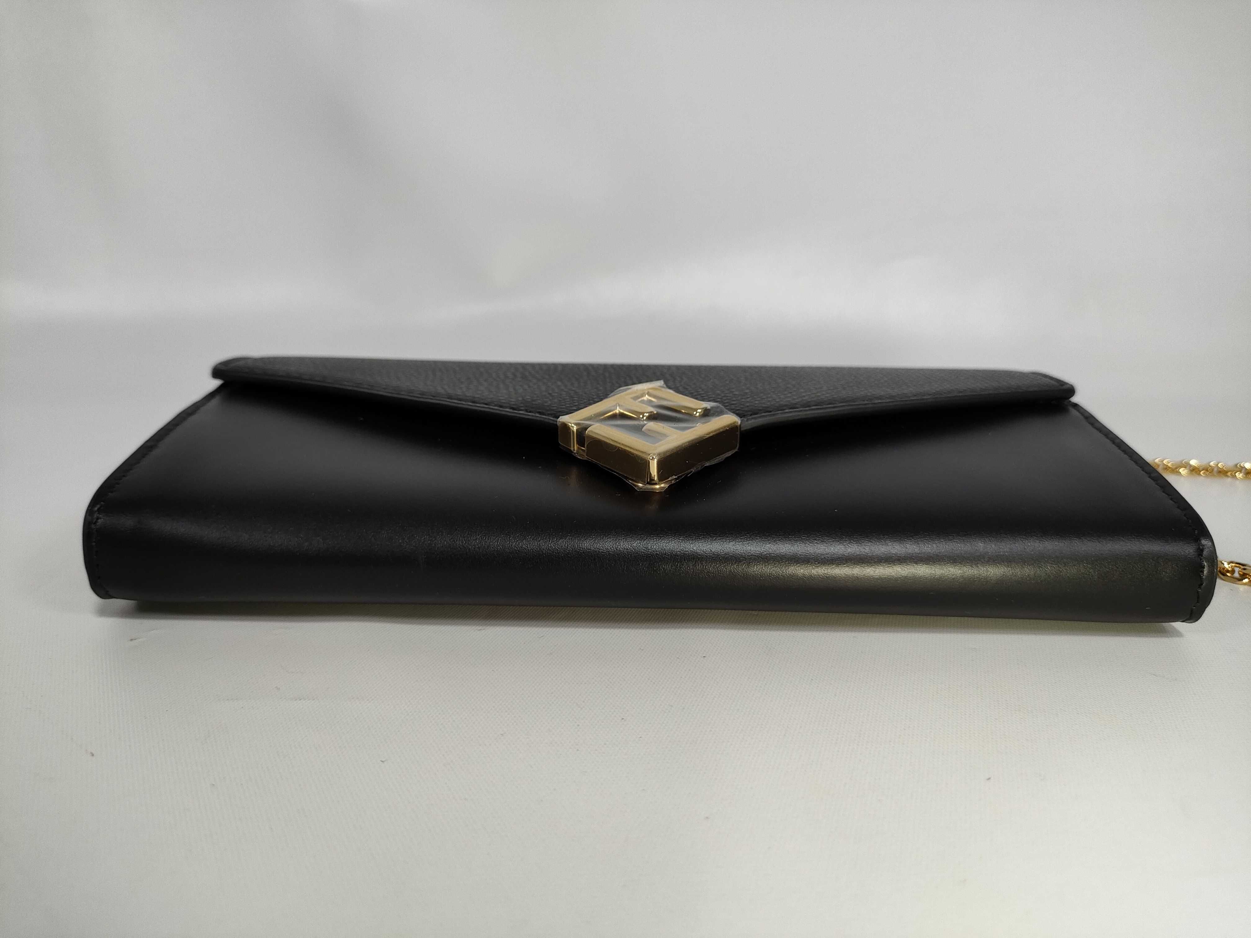 FF Diamond Chain Wallet (with protective seal) — view 5