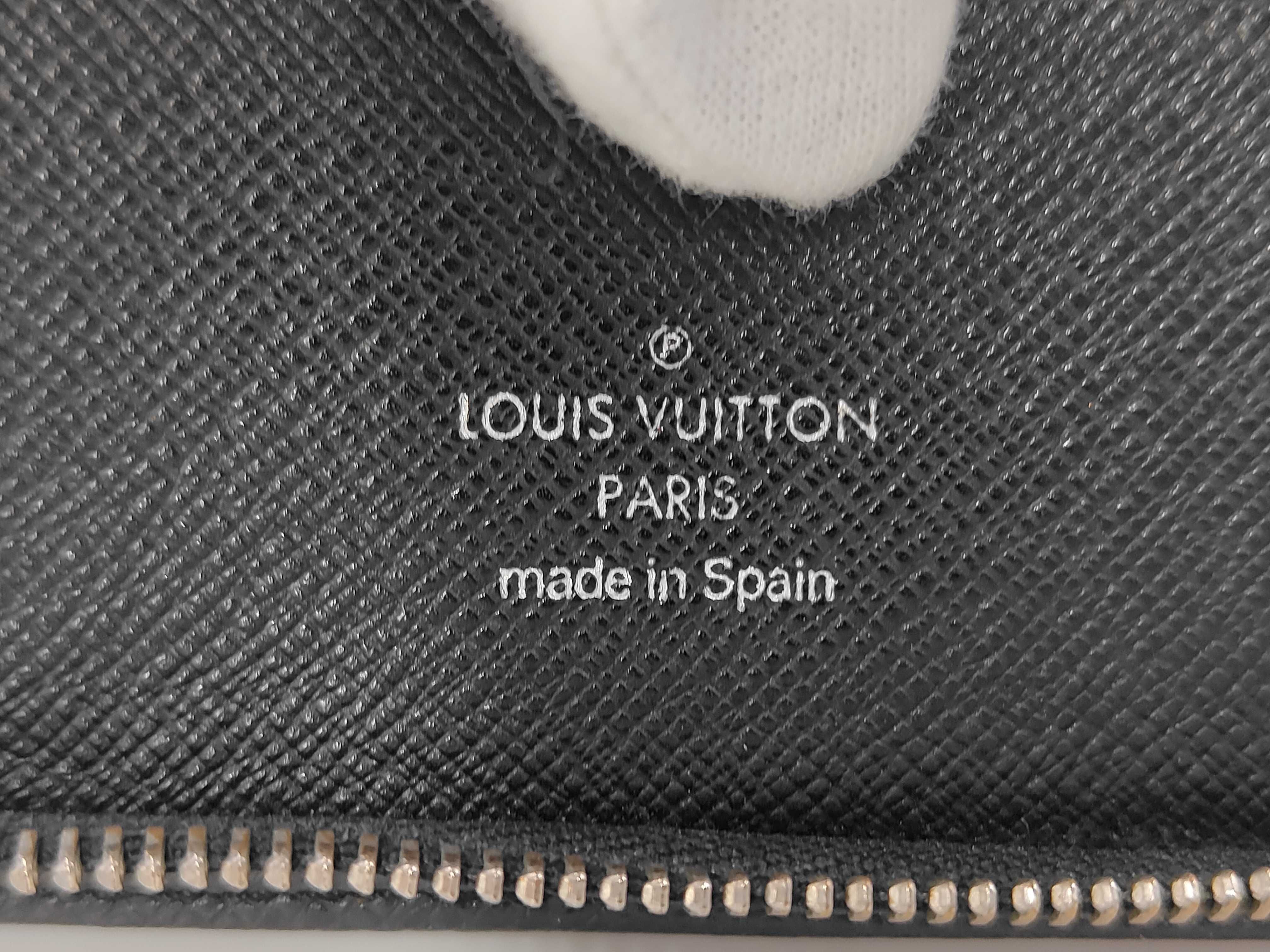 Taiga / Taiga / Portefeuille Monnaie Zip / M30672 / CA0052 / Folding Wallet / Leather Wallet — view 5
