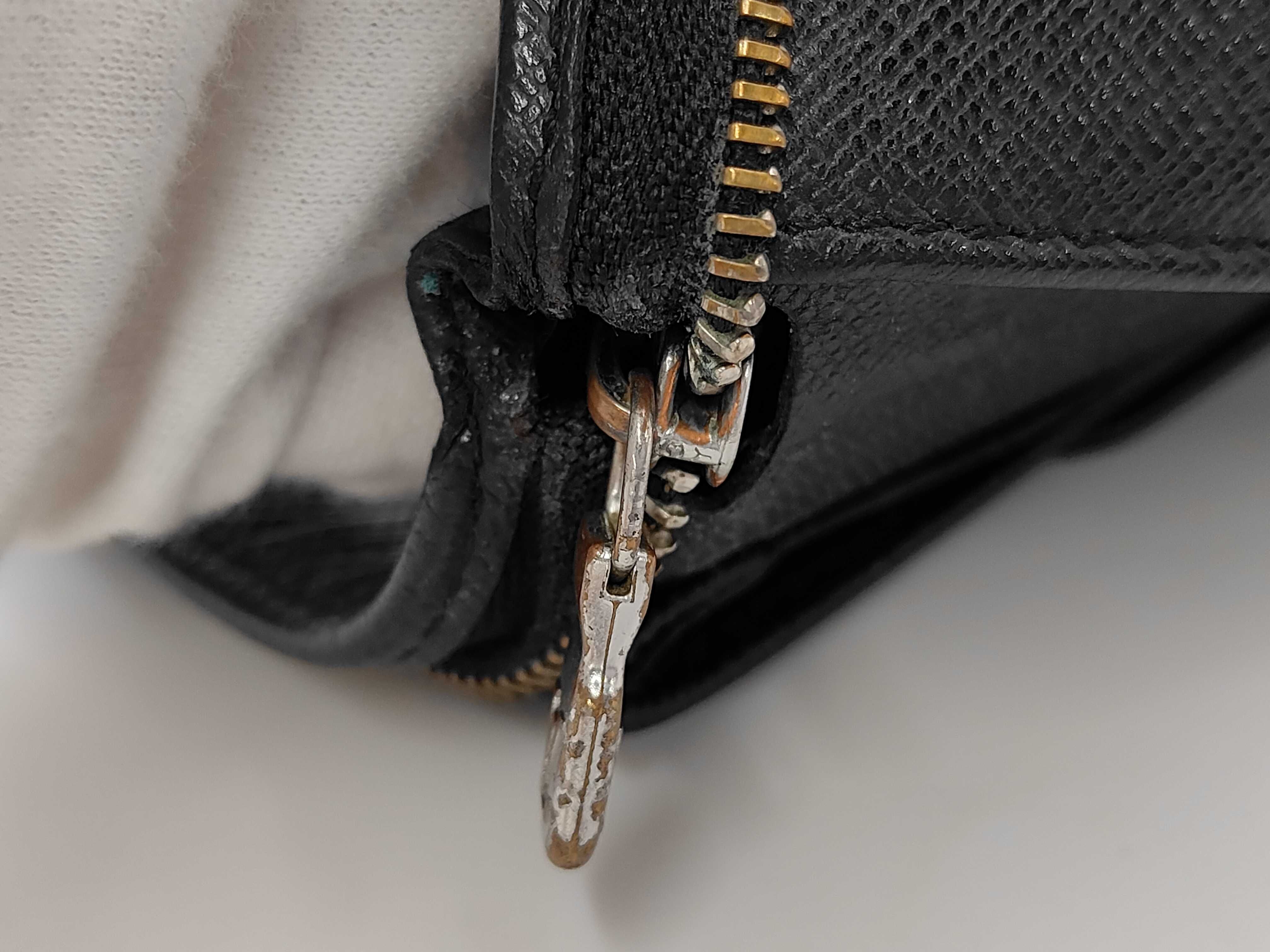 Taiga / Taiga / Portefeuille Monnaie Zip / M30672 / CA0052 / Folding Wallet / Leather Wallet — view 8