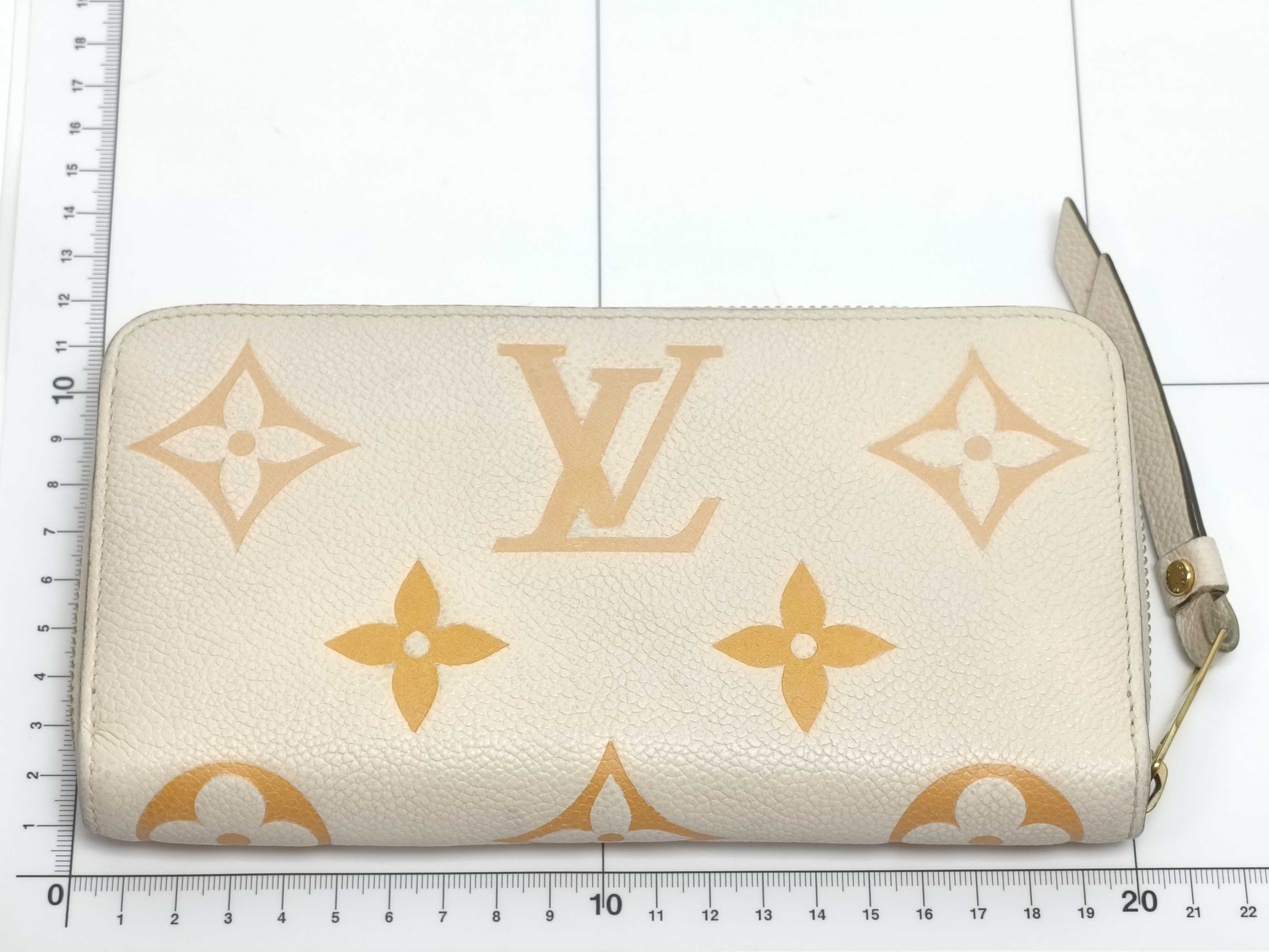Monogram Empreinte LV Gradient Zippy Wallet — view 2