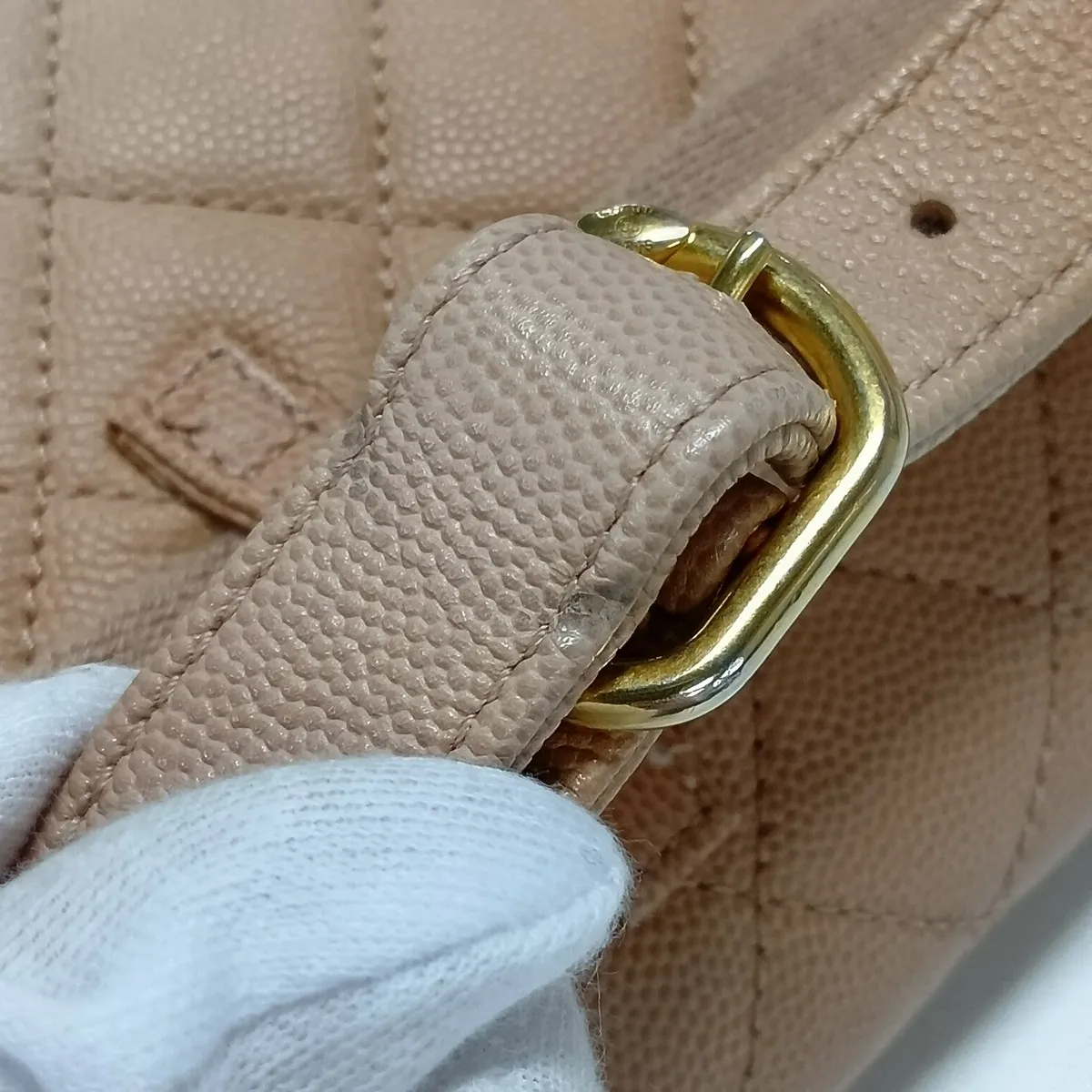 Matelassé Caviar Skin Waist Pouch, Pink with Gold Hardware, 27209727 (Serial Number 27) — view 12