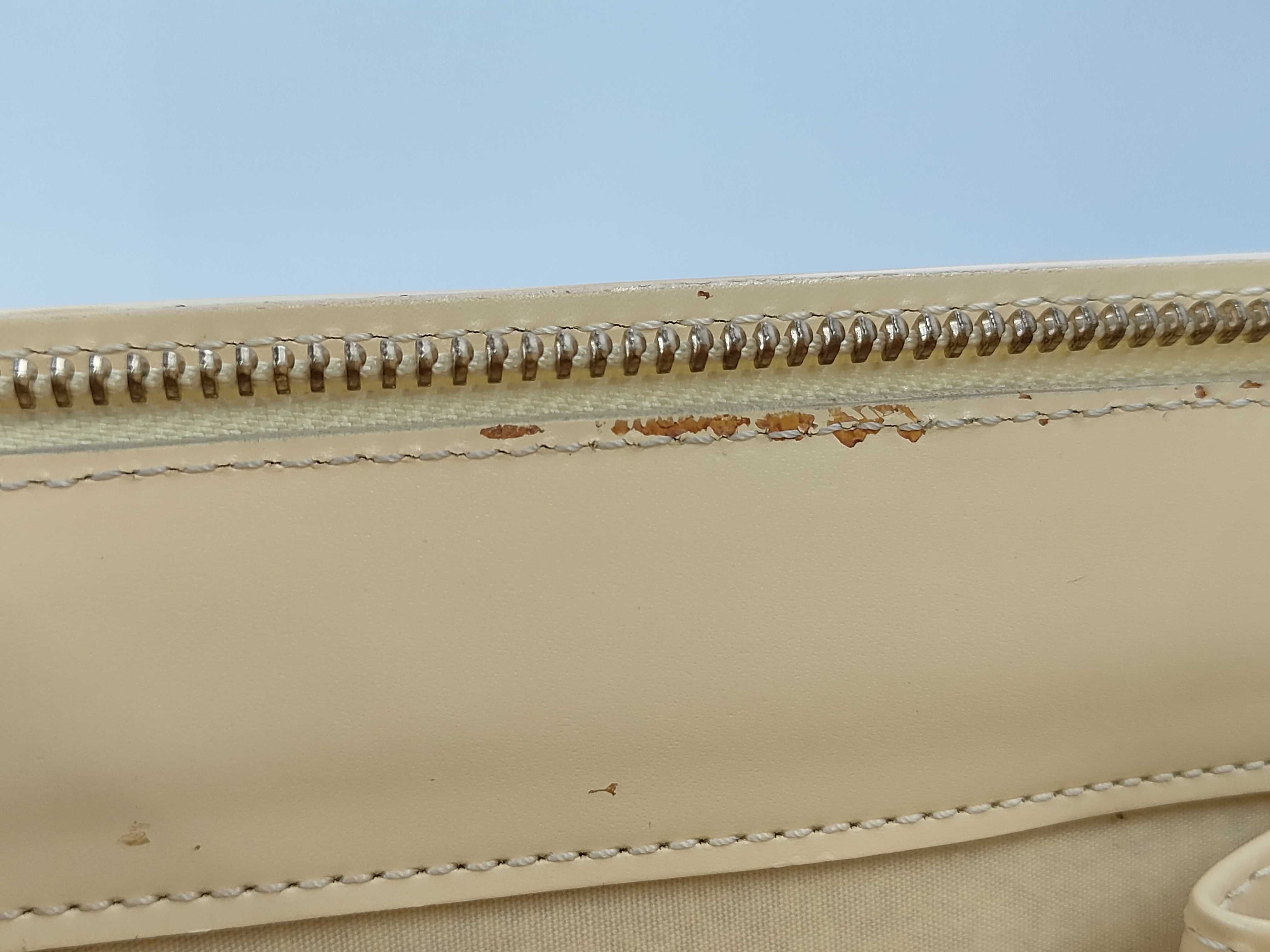 Epi Croisette Tote Bag — view 8