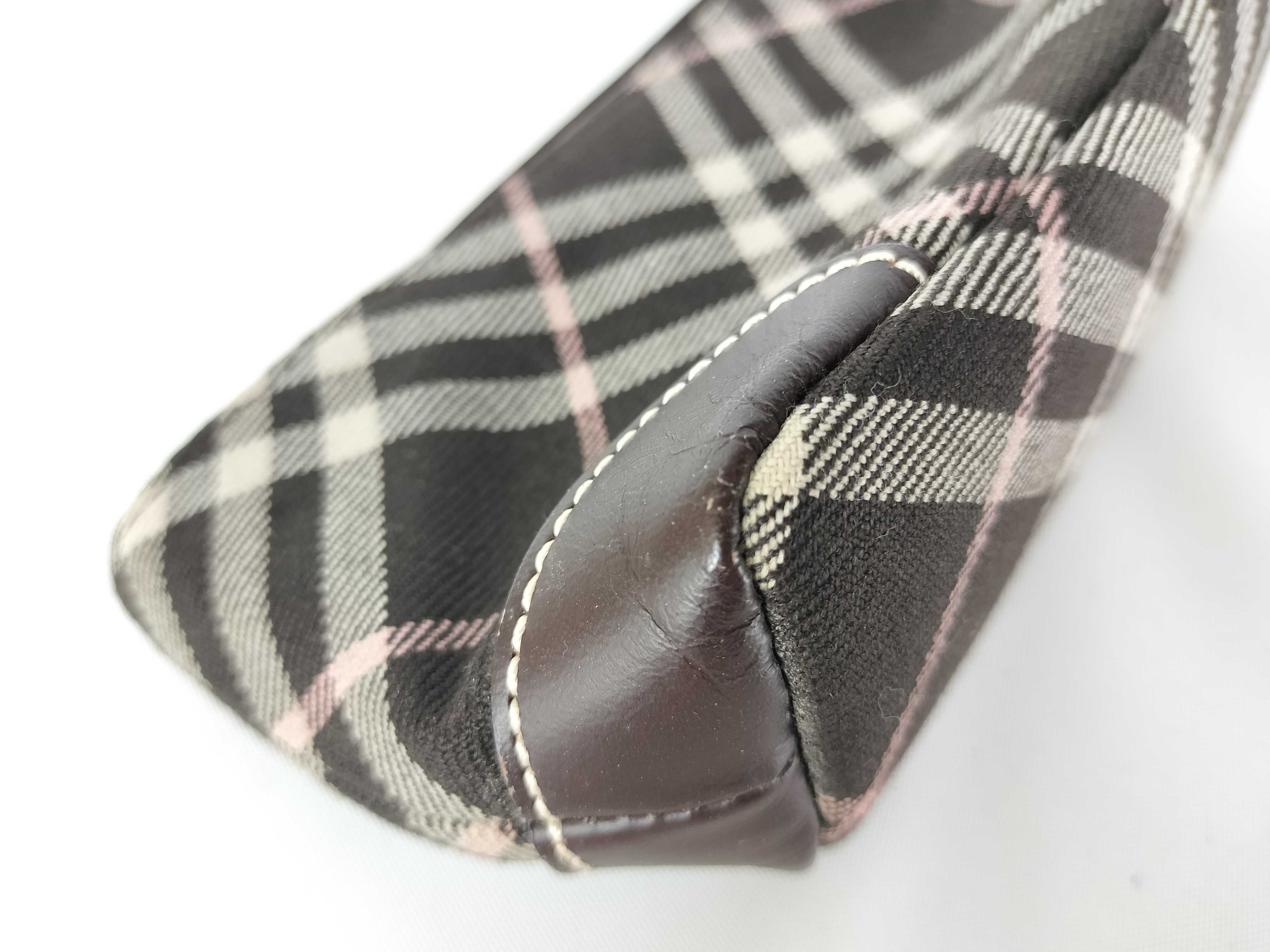 Blue Label Nova Check Pouch and other accessories — view 2