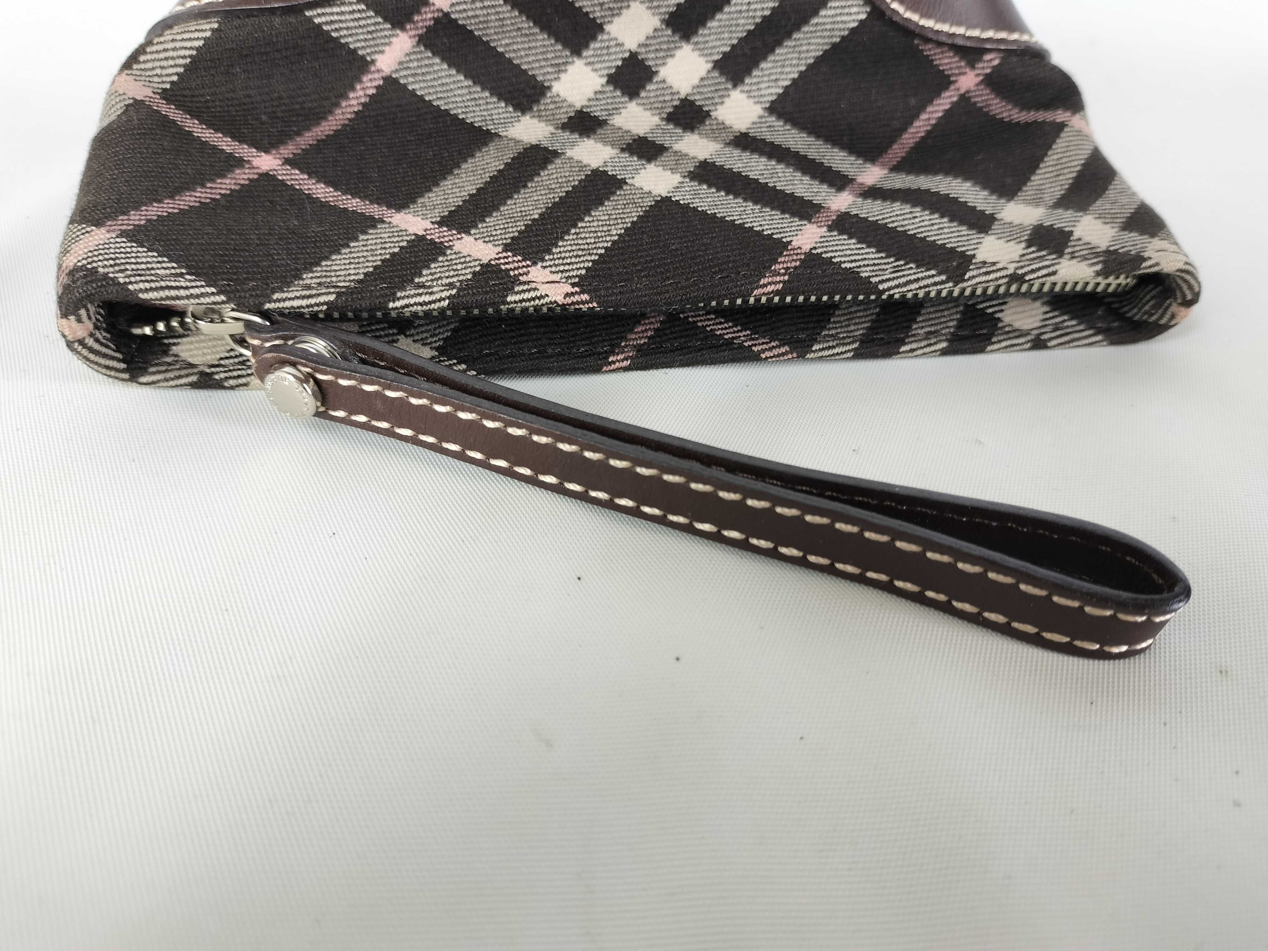 Blue Label Nova Check Pouch and other accessories — view 4