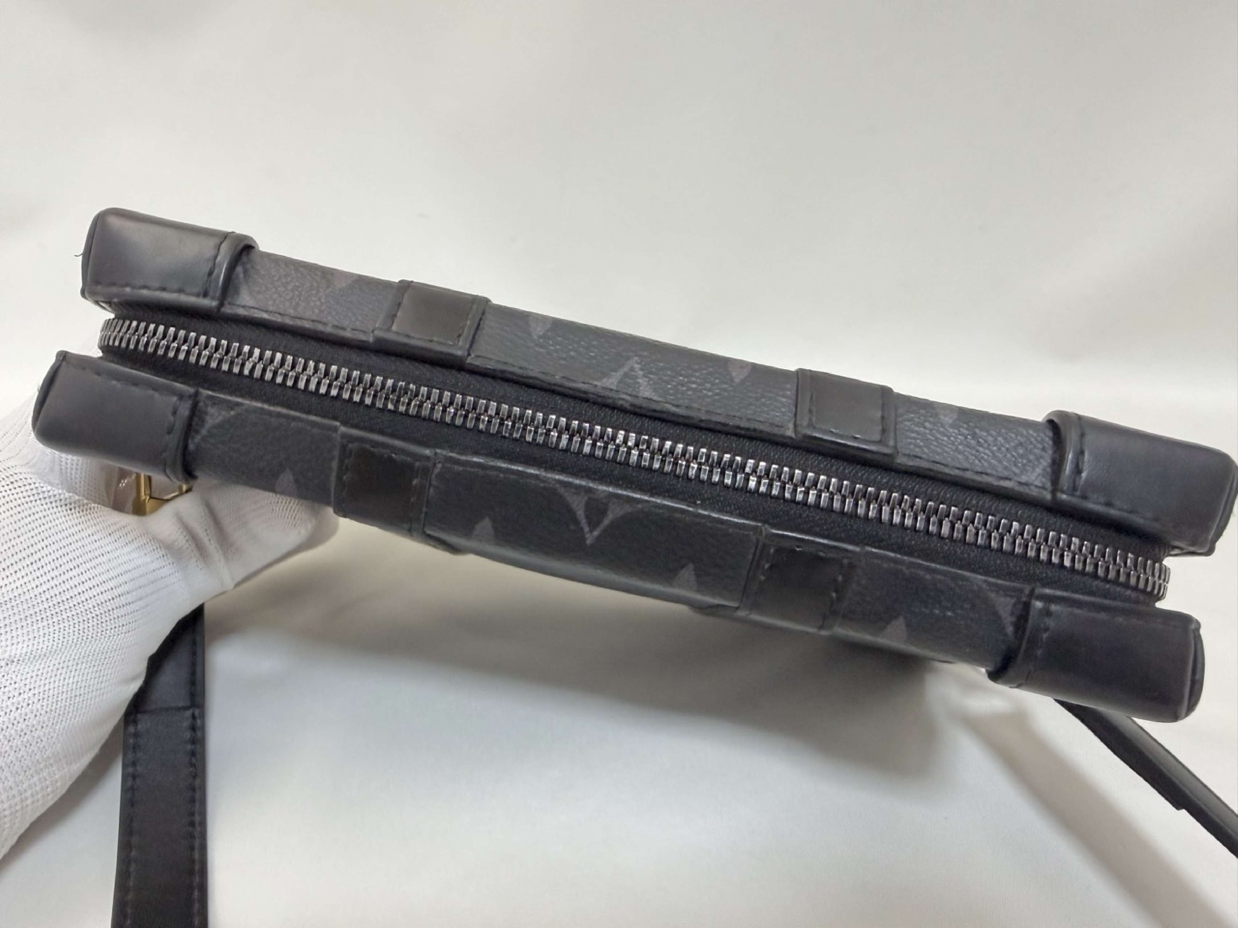 Monogram Eclipse Soft Trunk M69838 (RFID detected) Shoulder Bag — view 6