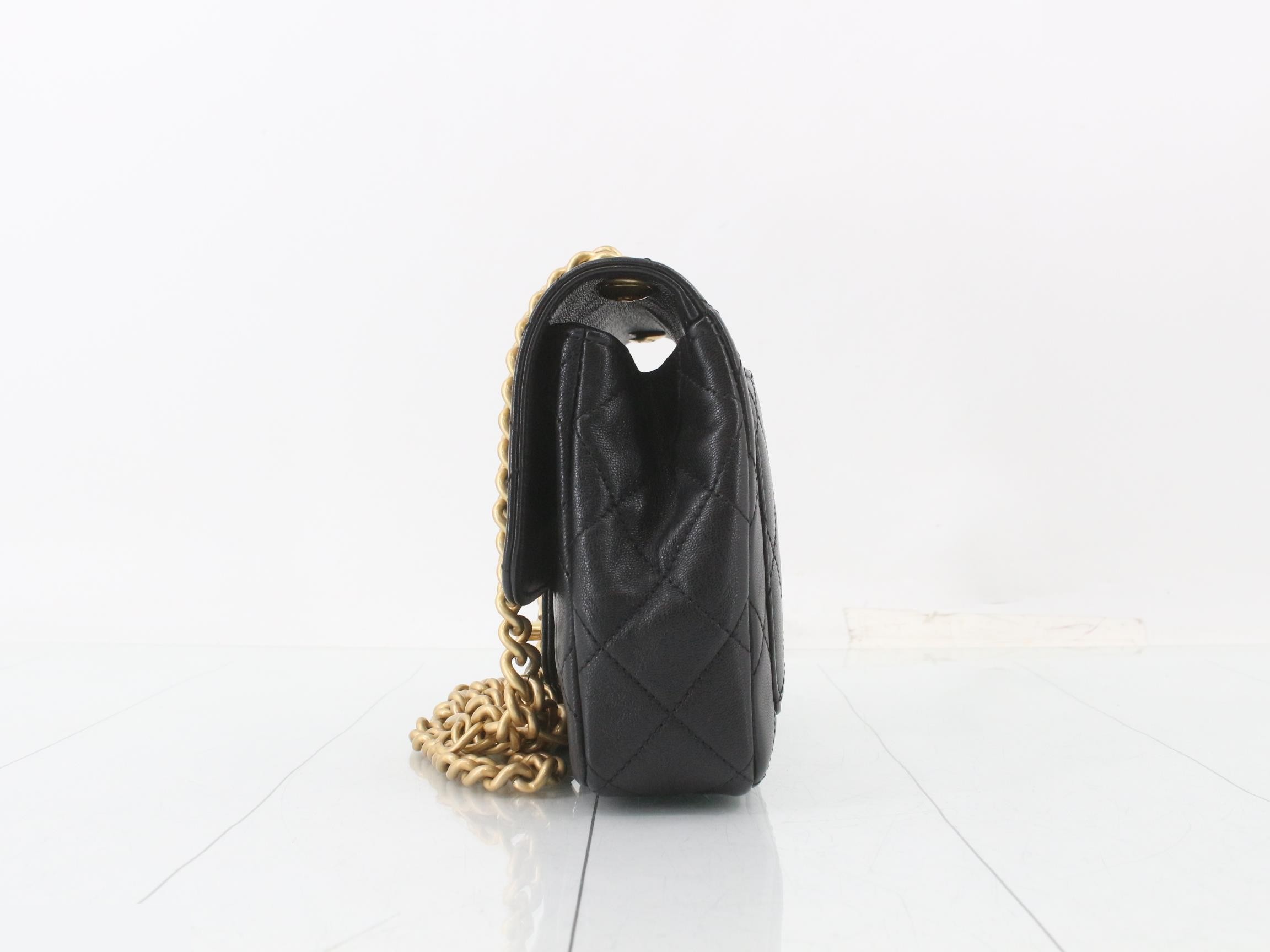 Matelassé Shoulder Bag — view 3