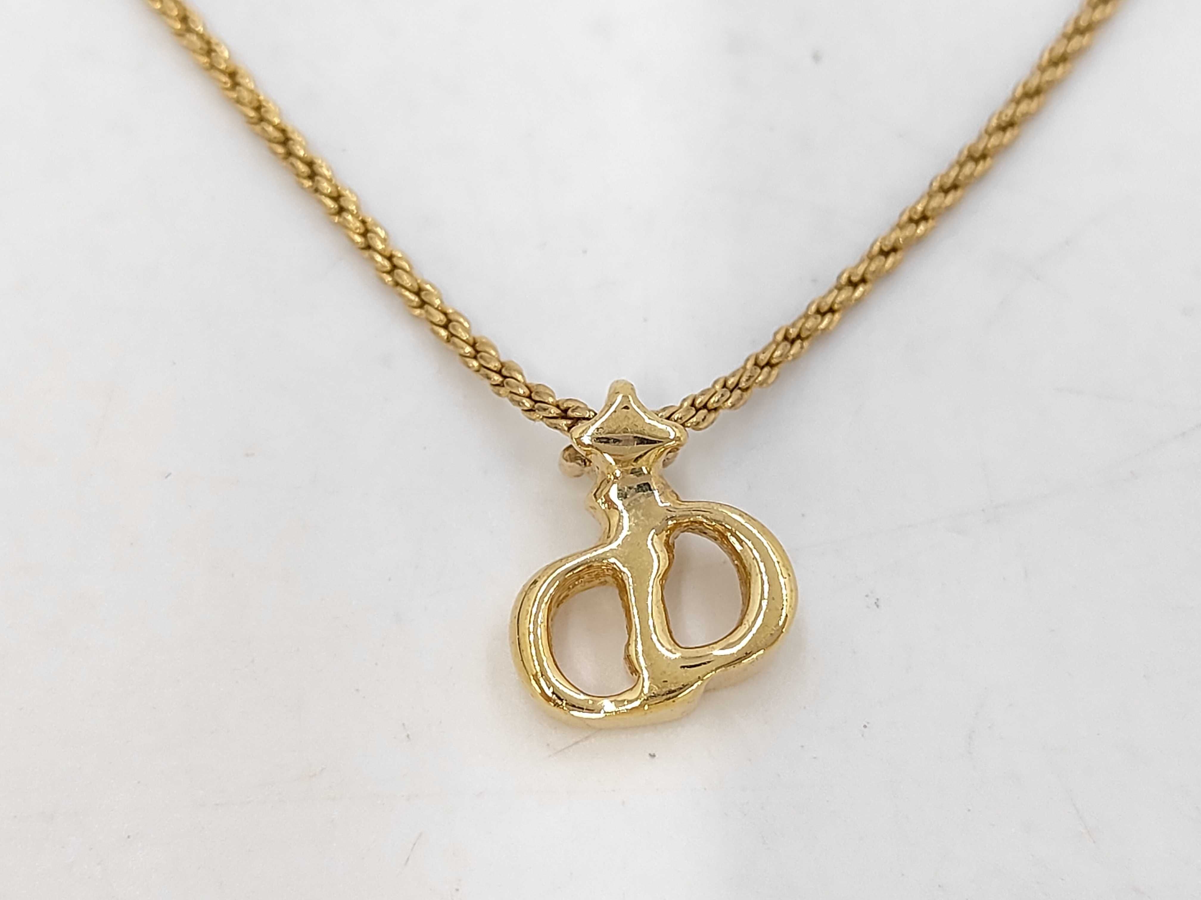 Necklace / Gold-colored Necklace — view 2