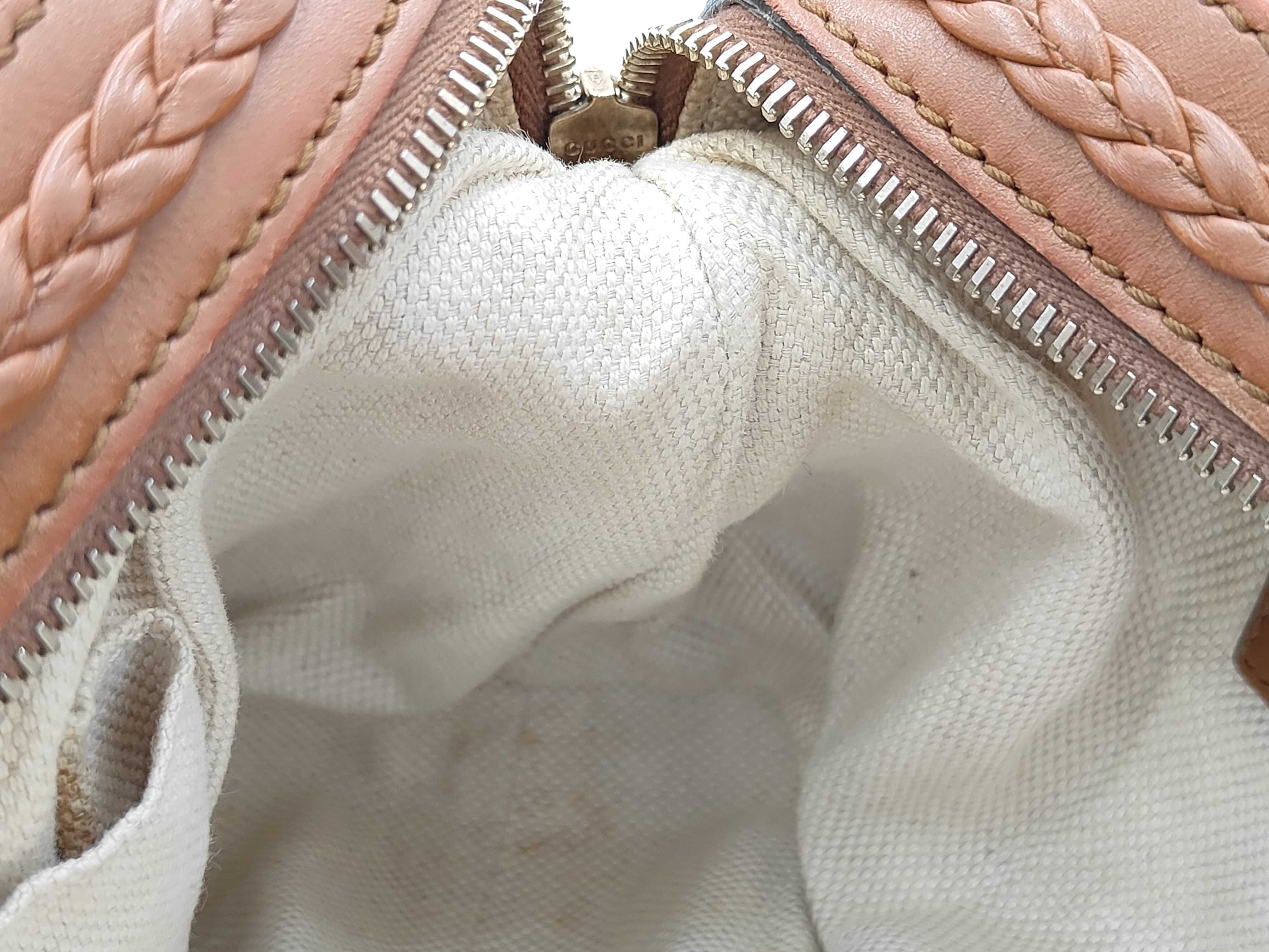 GG Canvas Shoulder Bag Brown Handbag — view 11