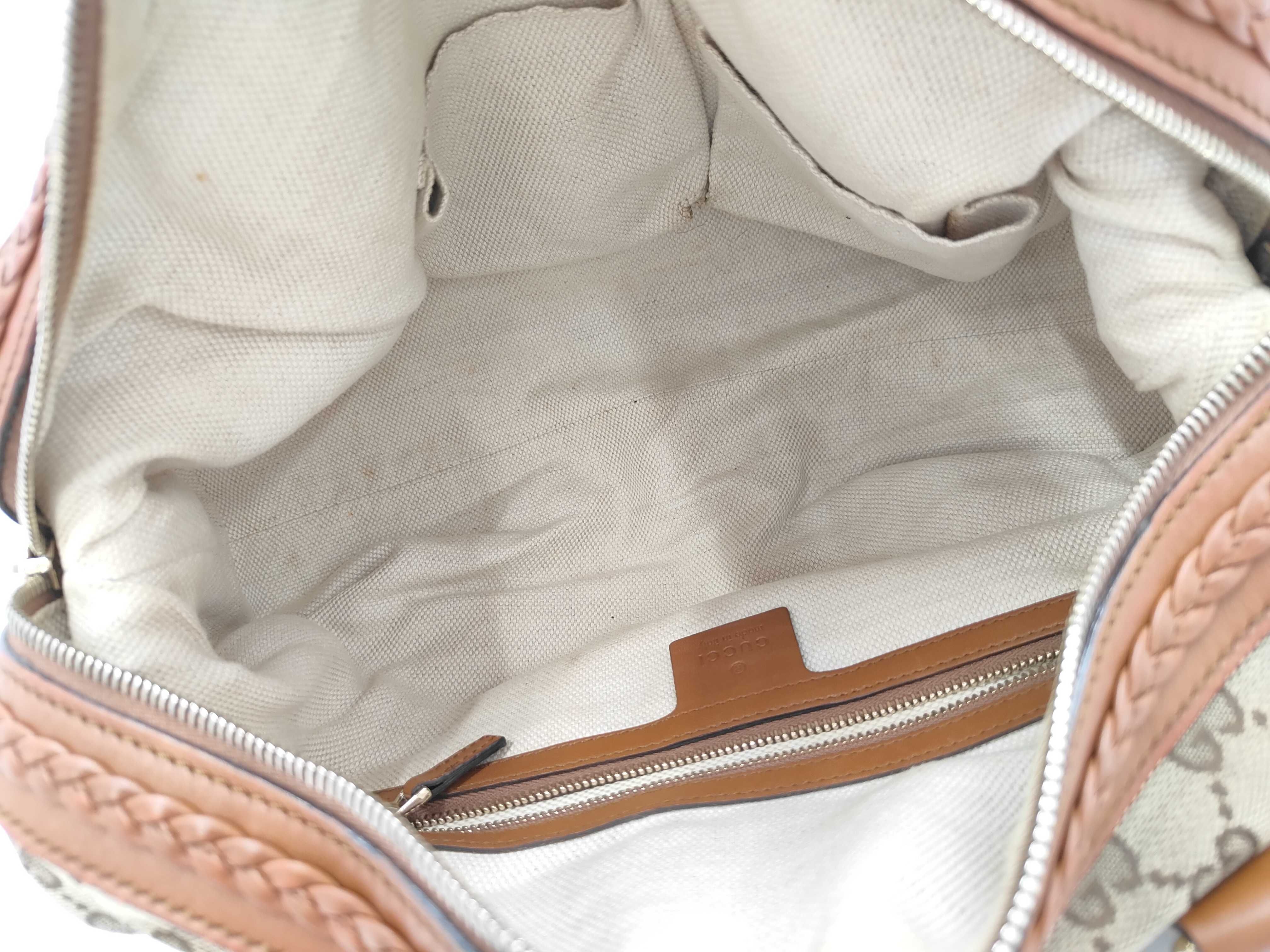 GG Canvas Shoulder Bag Brown Handbag — view 9