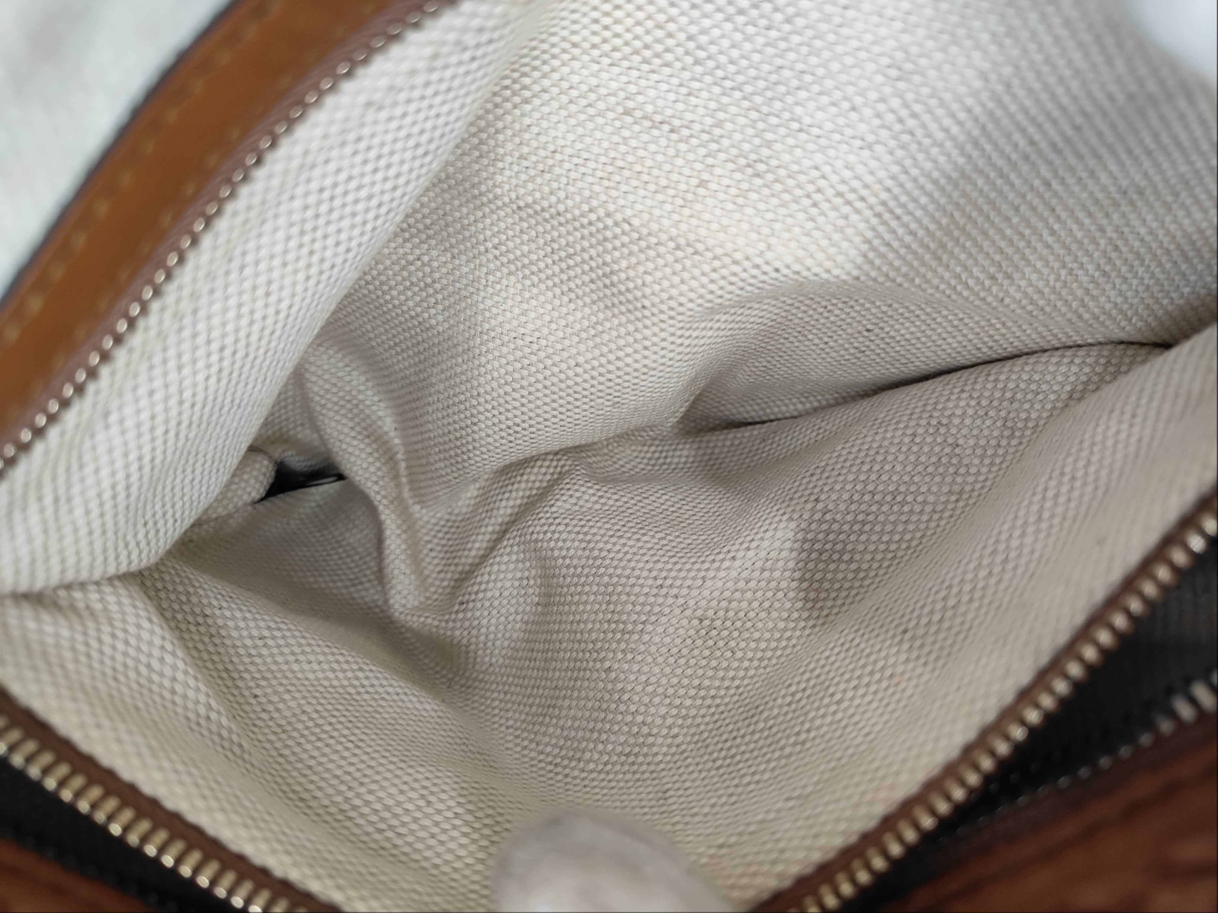 GG Canvas Shoulder Bag Brown Handbag — view 10