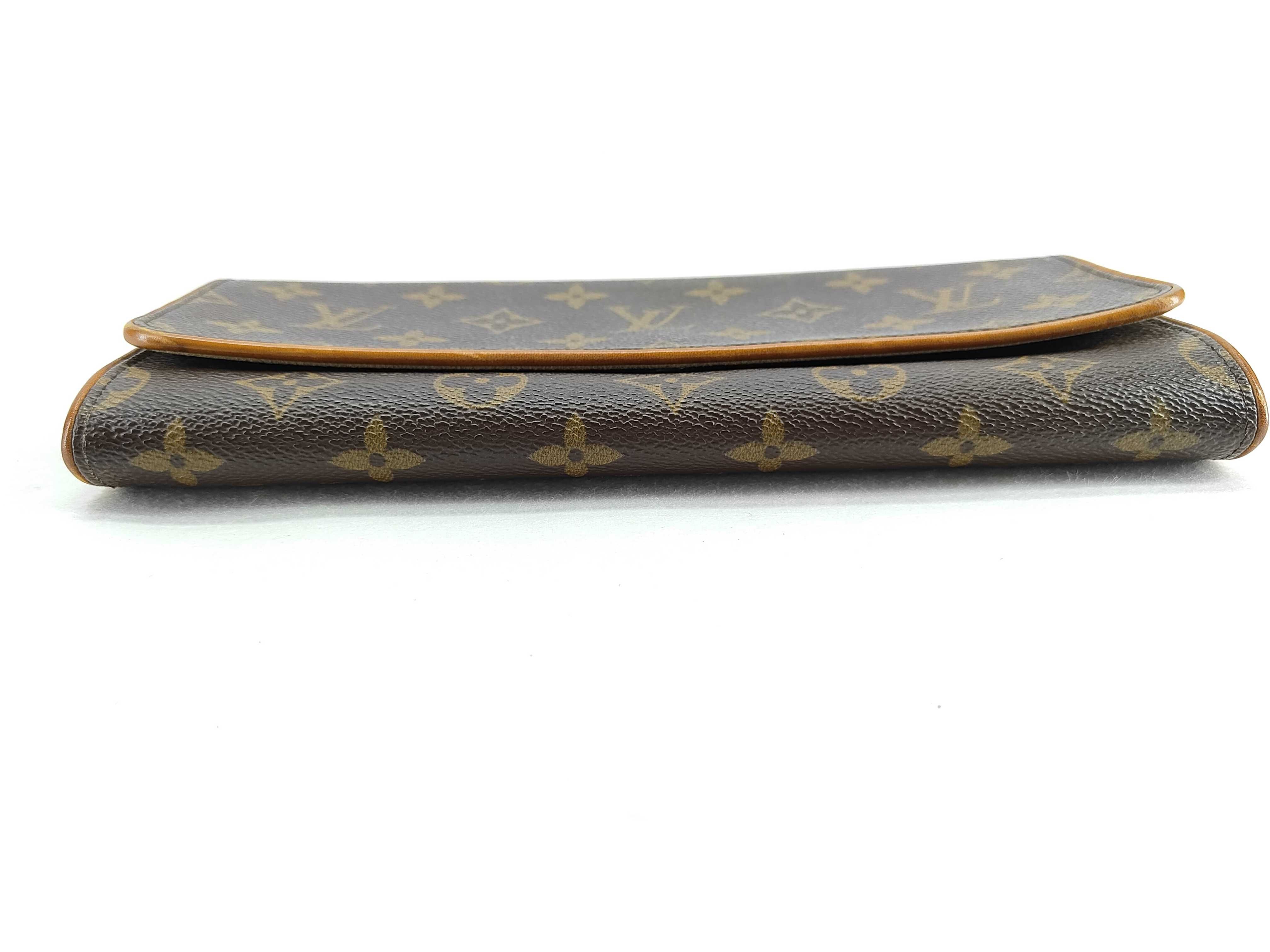 Monogram Pochette Twin PM M51854 FL0012 Brown Shoulder Bag — view 8