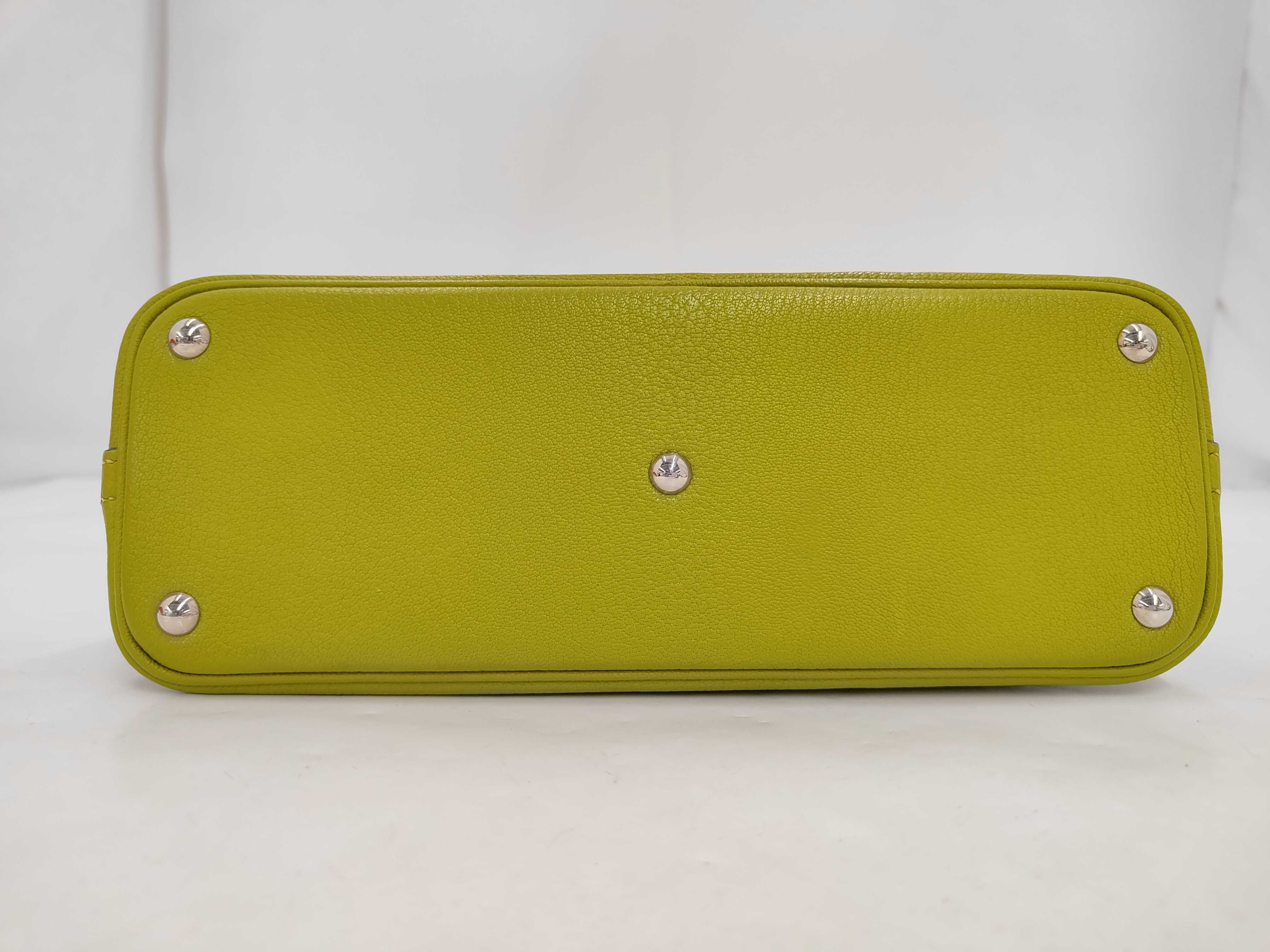 Bolide handbag (green) — view 3
