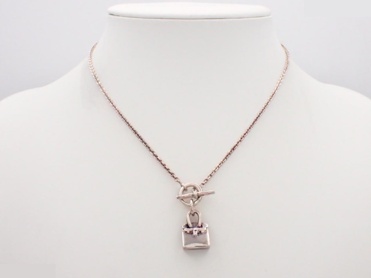 Amulet Birkin bag, 925 sterling silver, 11.8g, chain approximately 40cm. — view 3