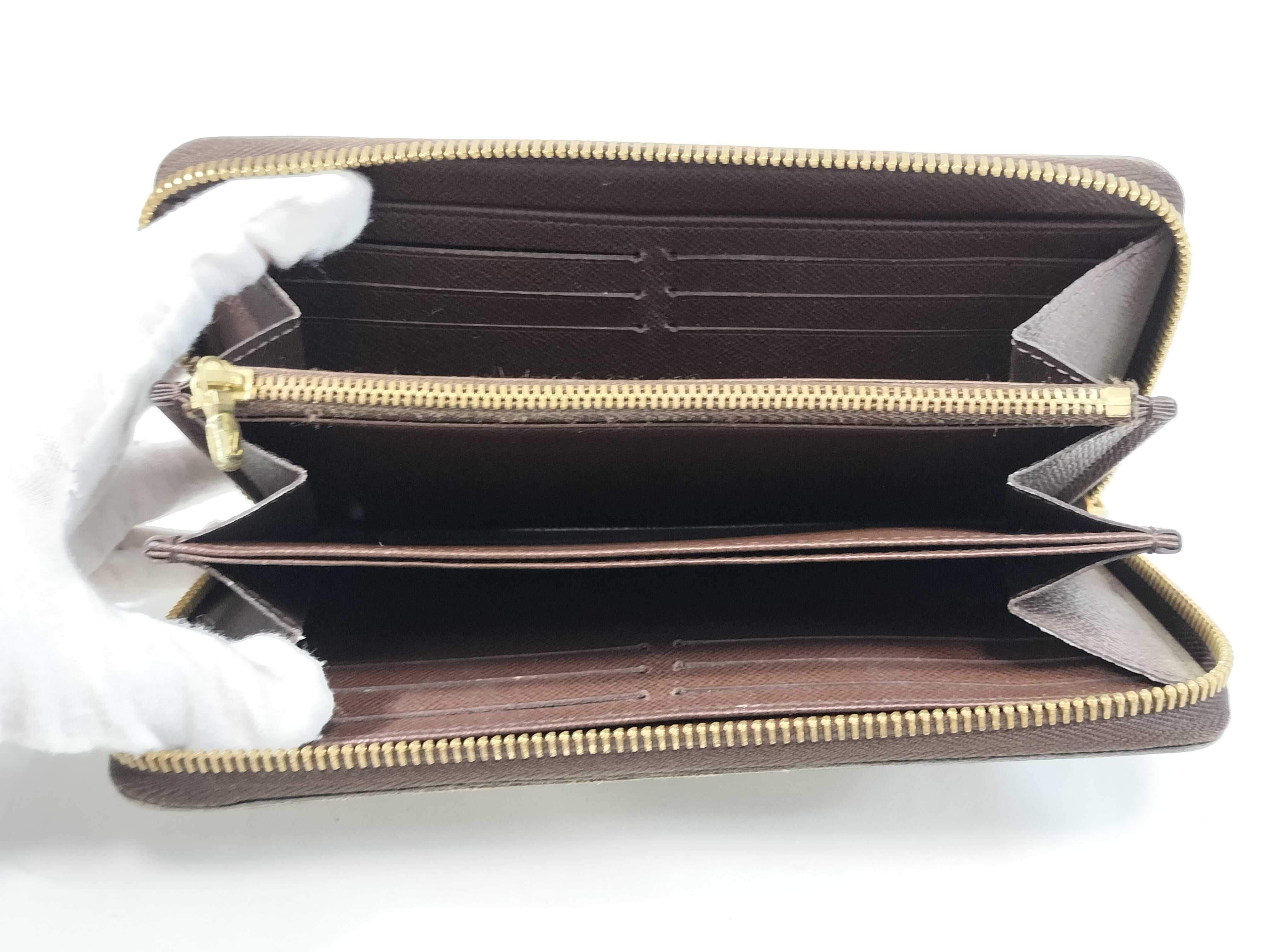 Damier Zippy Wallet — view 12