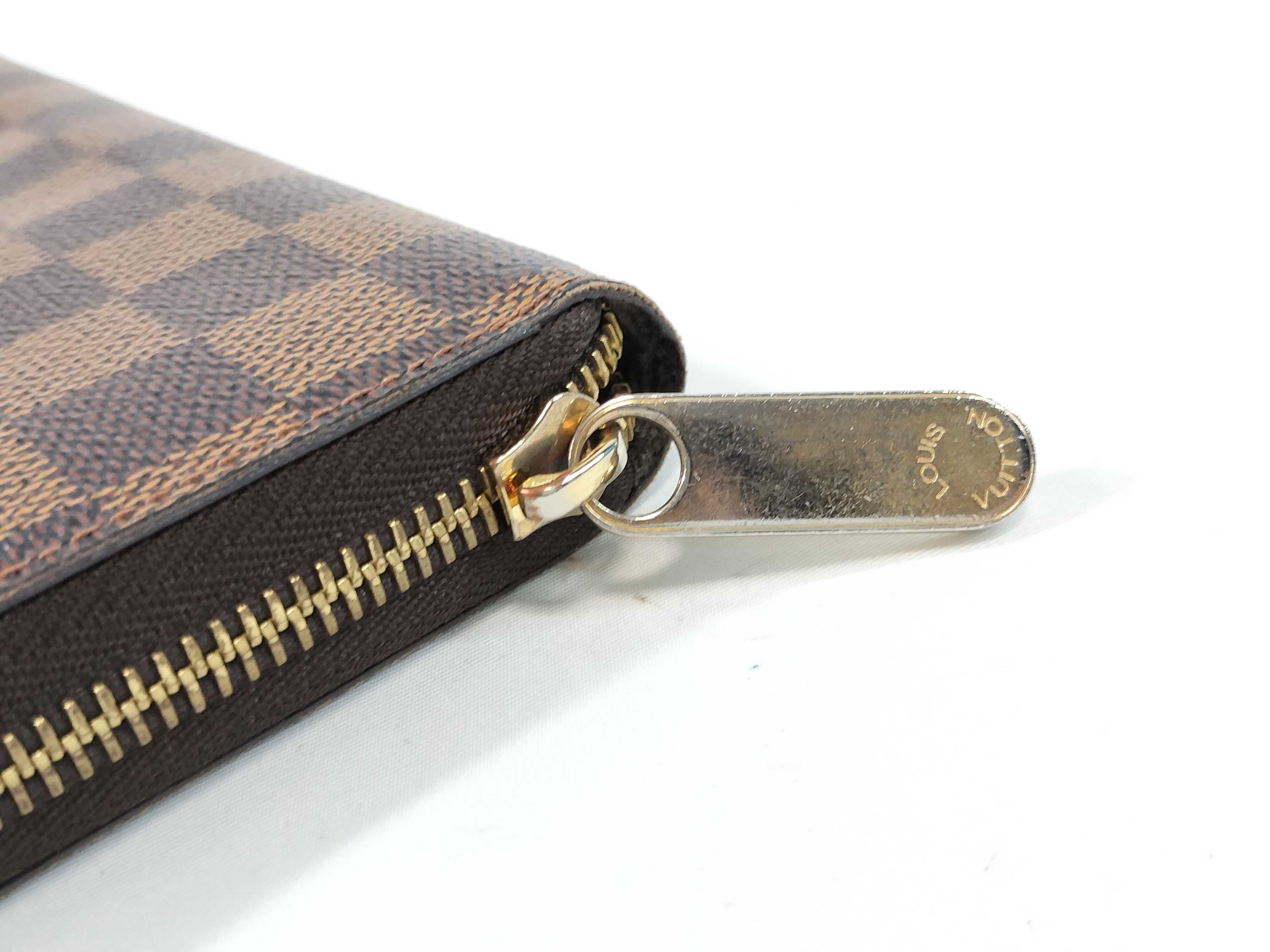 Damier Zippy Wallet — view 7