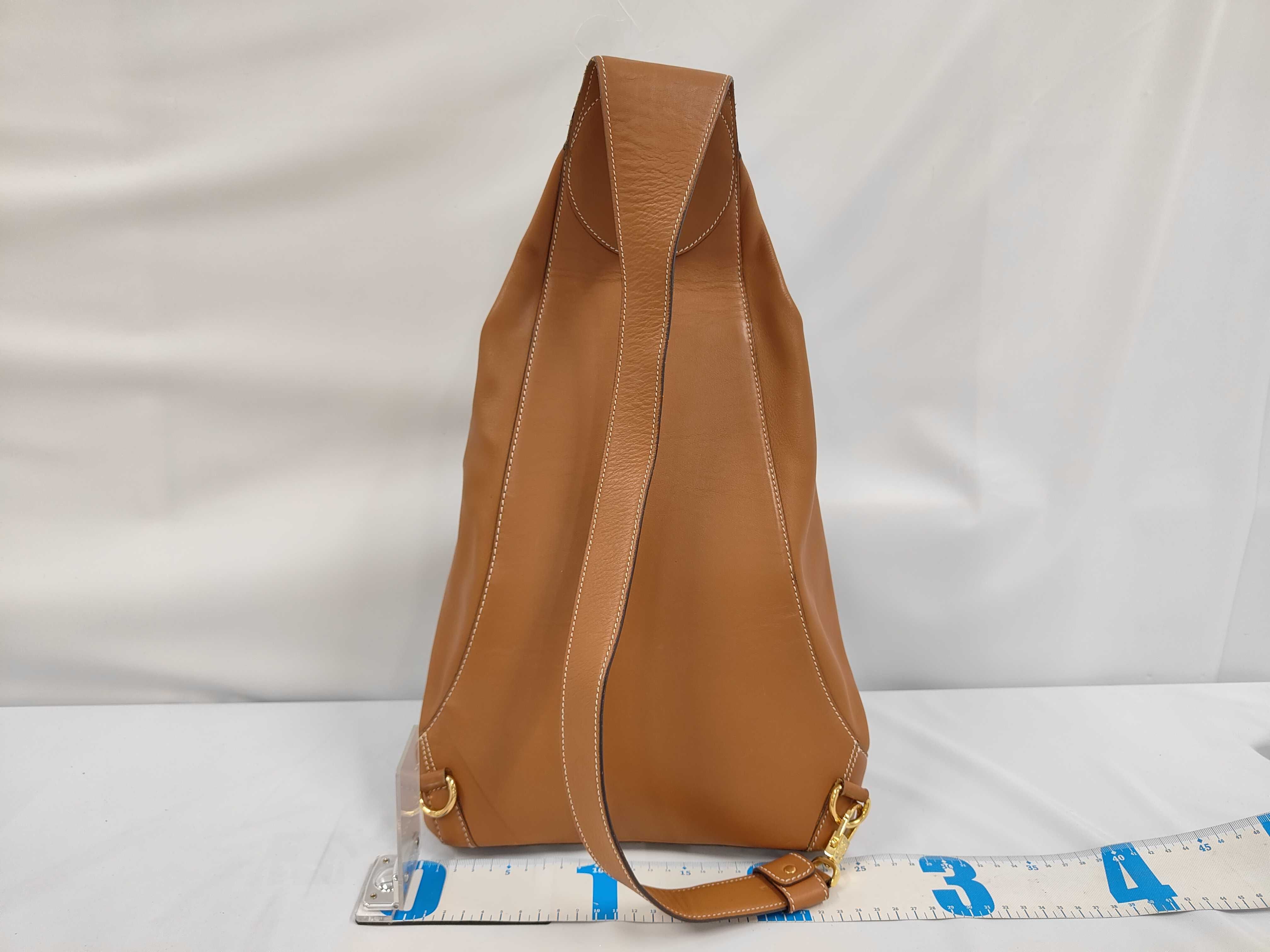 Backpack — view 3