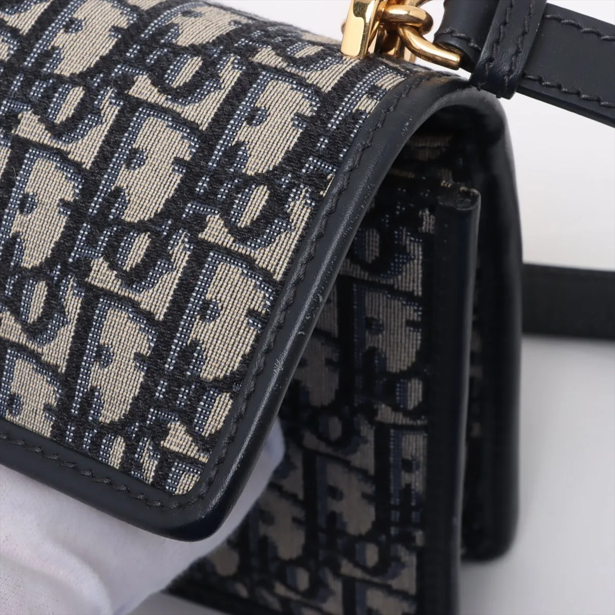 Oblique Montaigne 30 Canvas x Leather Shoulder Bag Navy — view 11