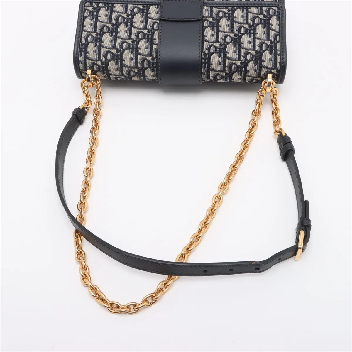 Oblique Montaigne 30 Canvas x Leather Shoulder Bag Navy — view 5