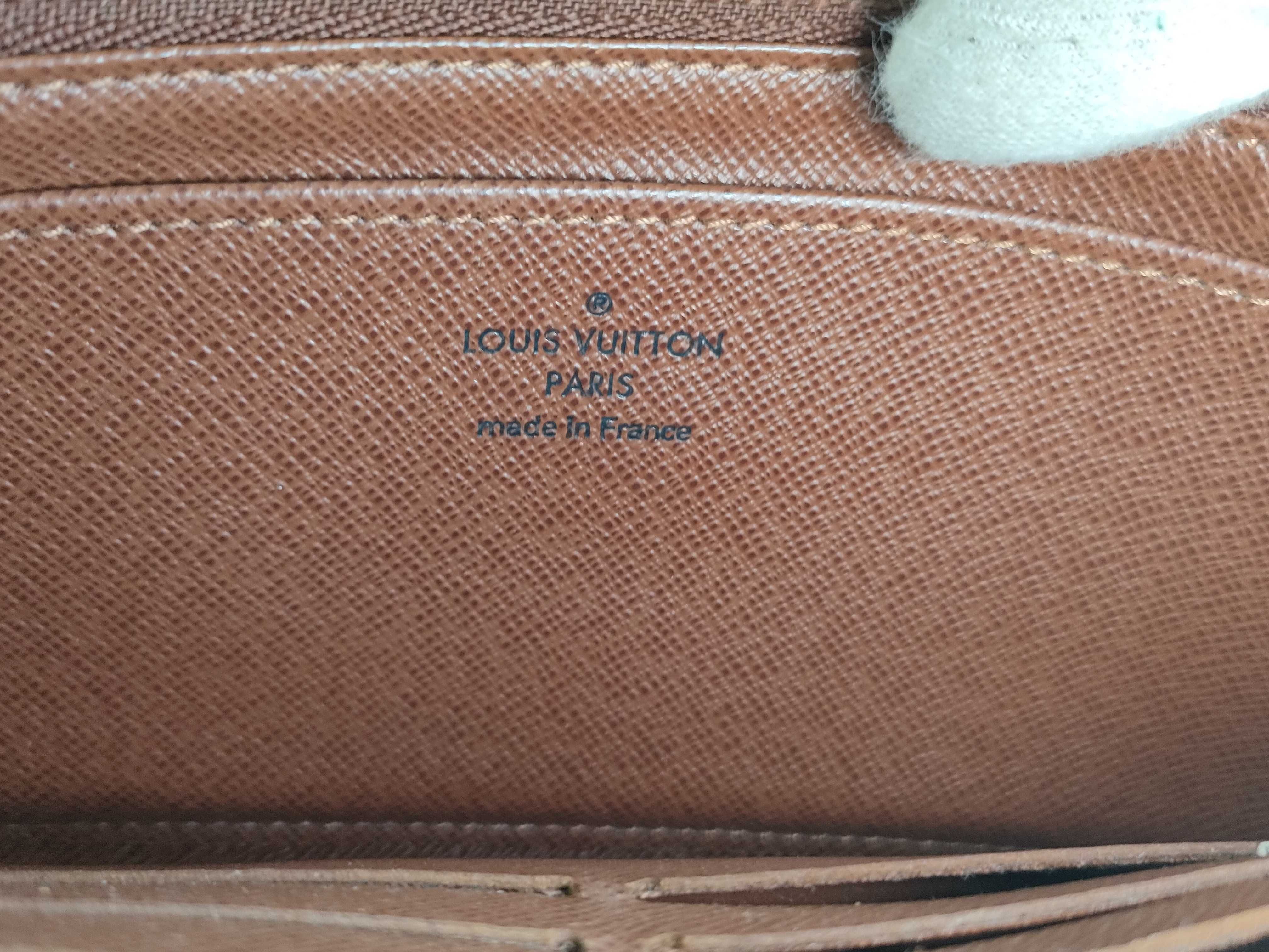 Monogram LV Monogram Postfeuille Strid Wallet — view 11