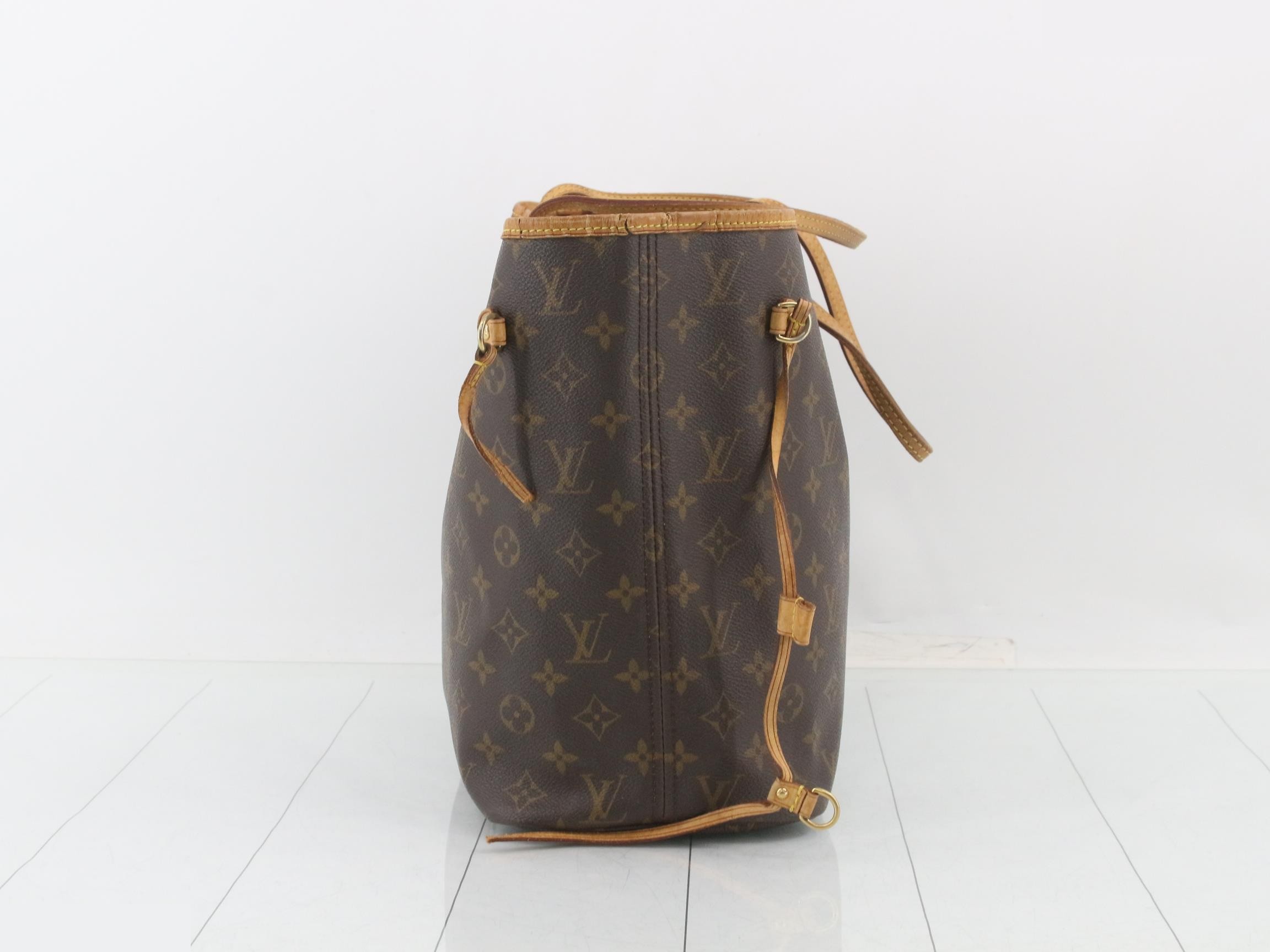 Monogram Neverfull MM Tote Bag — view 4